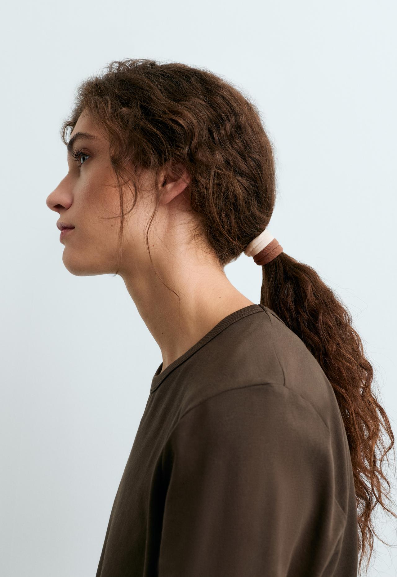 5 smooth hair ties — TAN