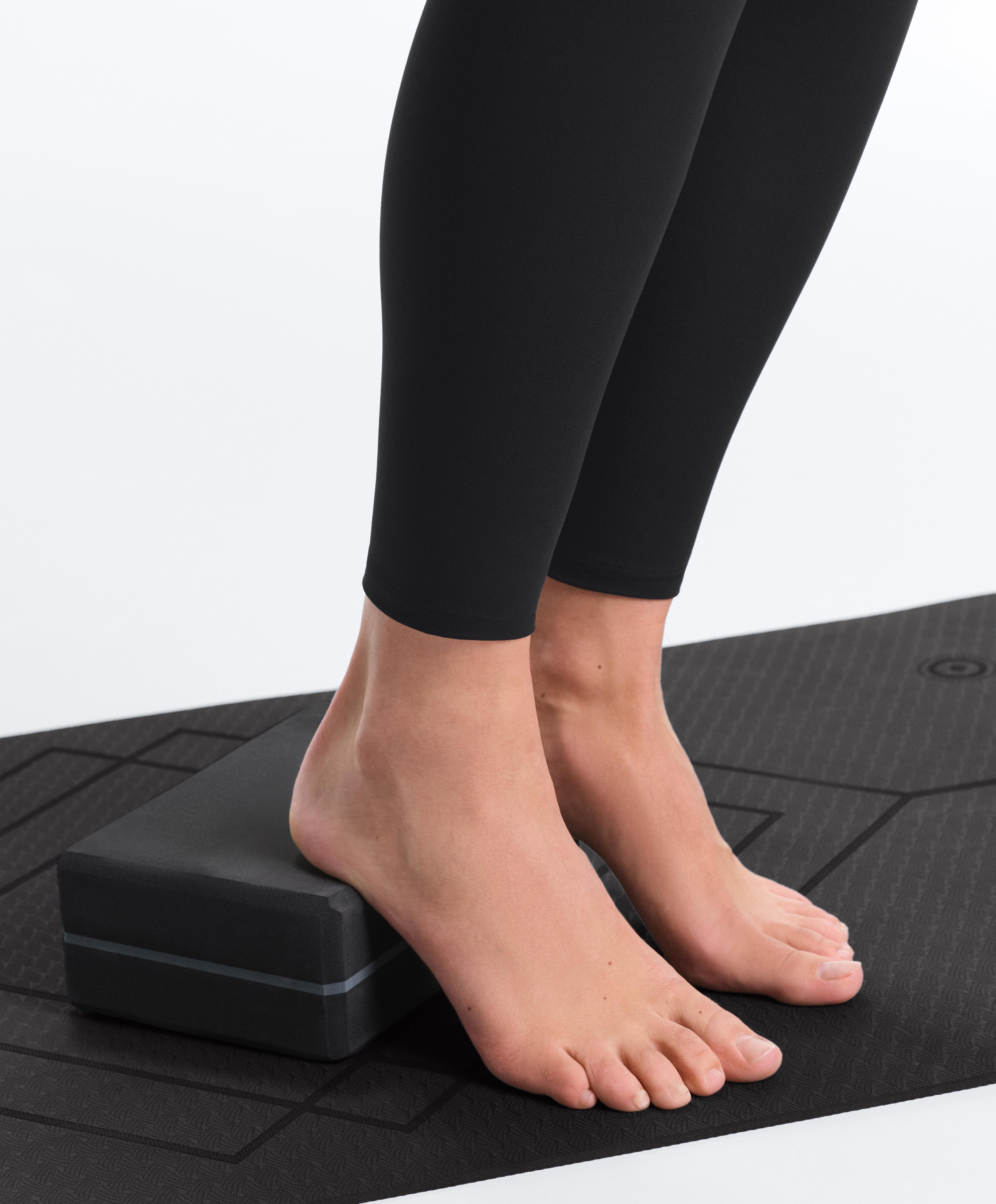 Comfortlux super high-rise ankle-length leggings — BLACK