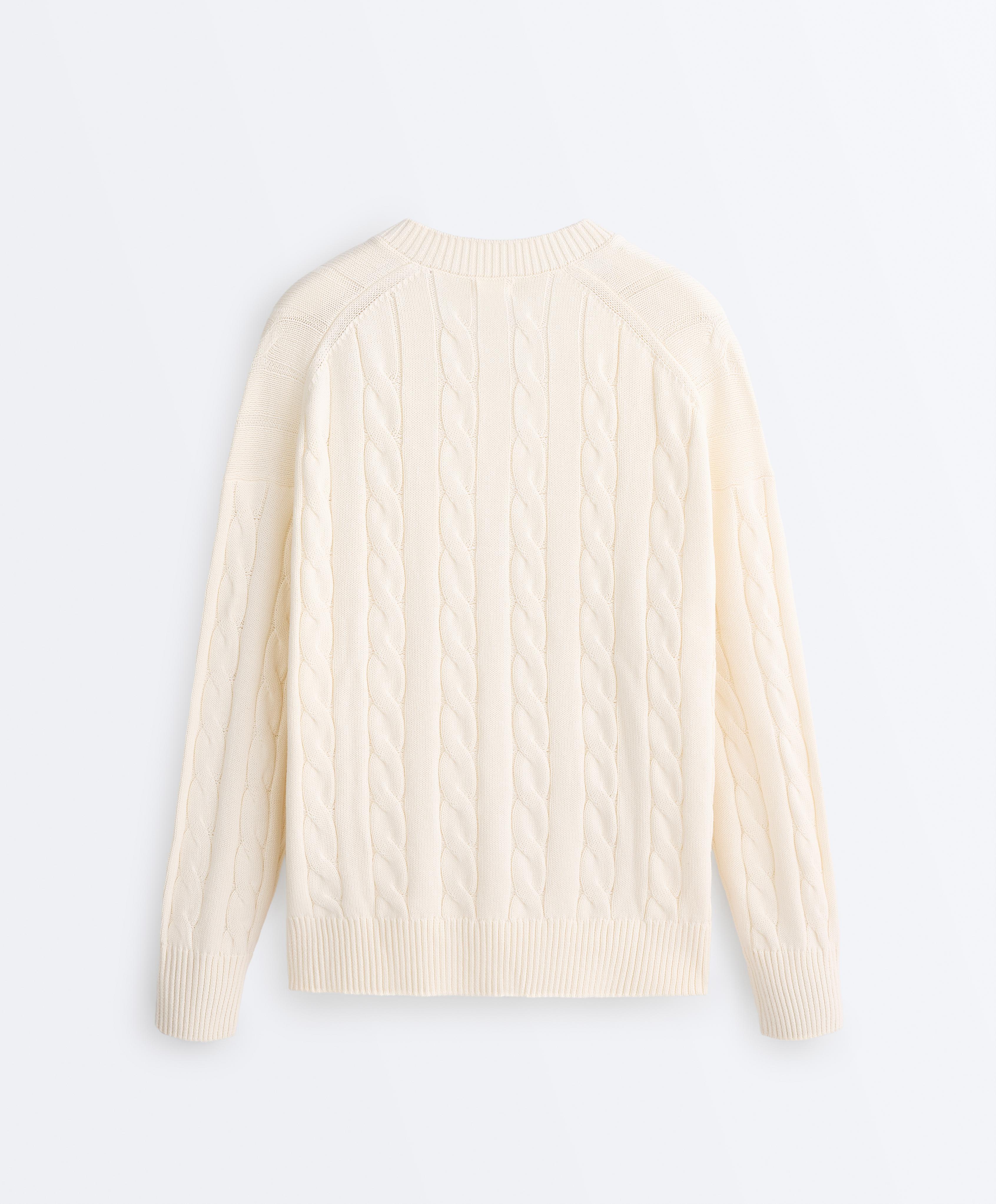 100% cotton cable knit V-neck jumper — PALE ECRU