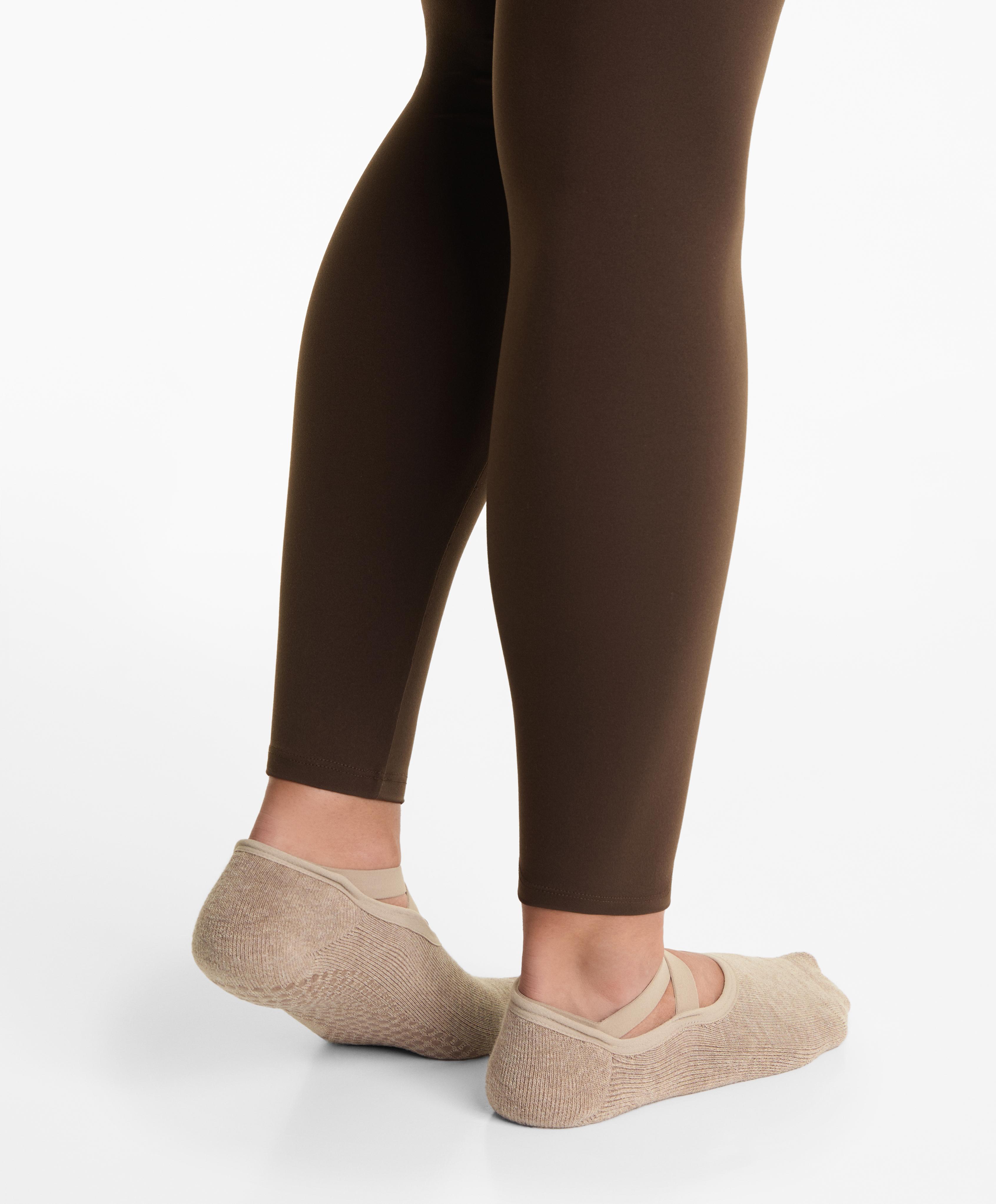 2 paires de chaussettes pour yoga et pilates en mélange de coton avec bandes élastiques croisées et rembourrées - Soldes 2 paires de chaussettes pour yoga et pilates en mélange de coton avec bandes élastiques croisées et rembourrées - Soldes
