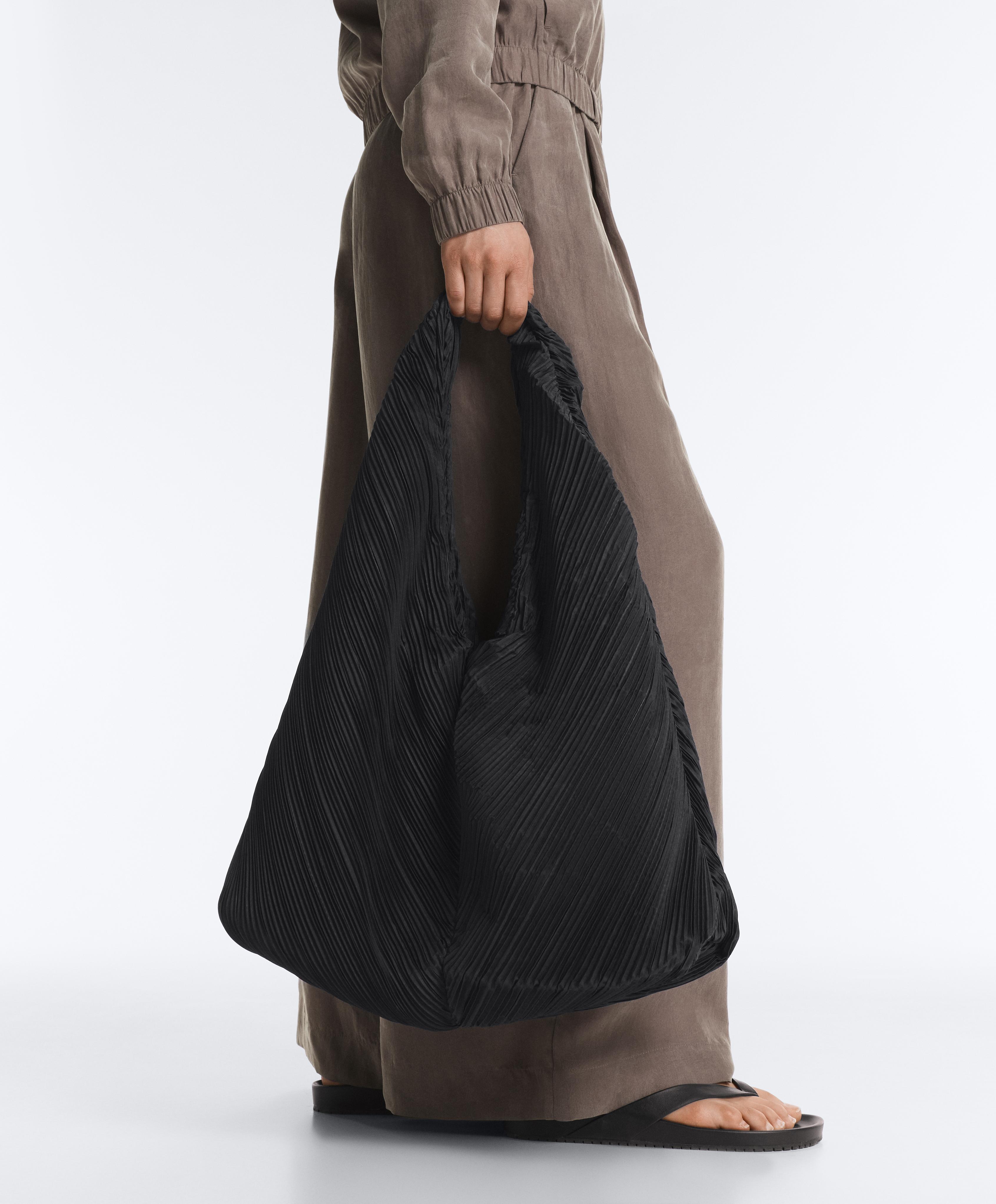 Pleated nylon shoulder bag — BLACK