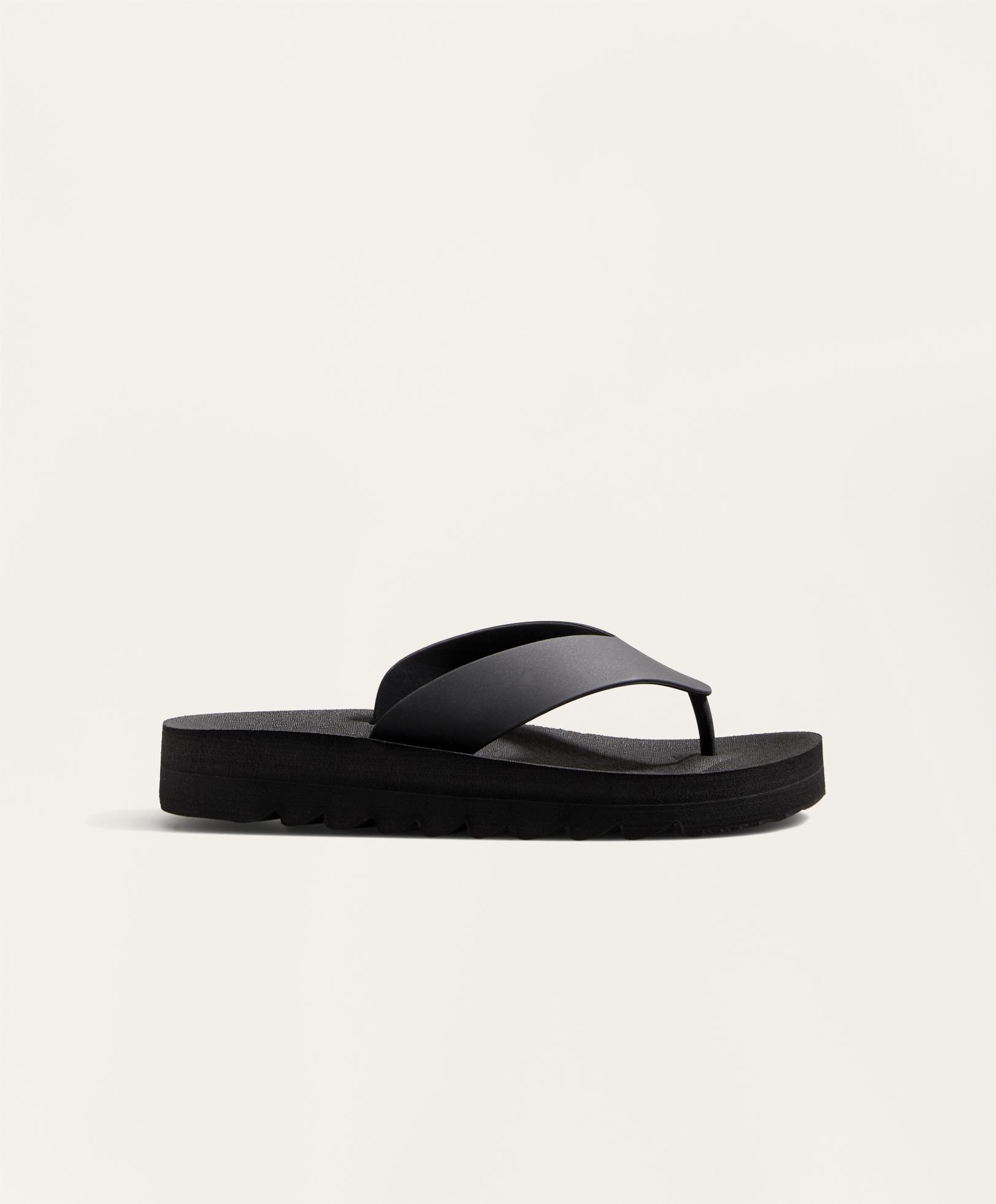 Platform sandals