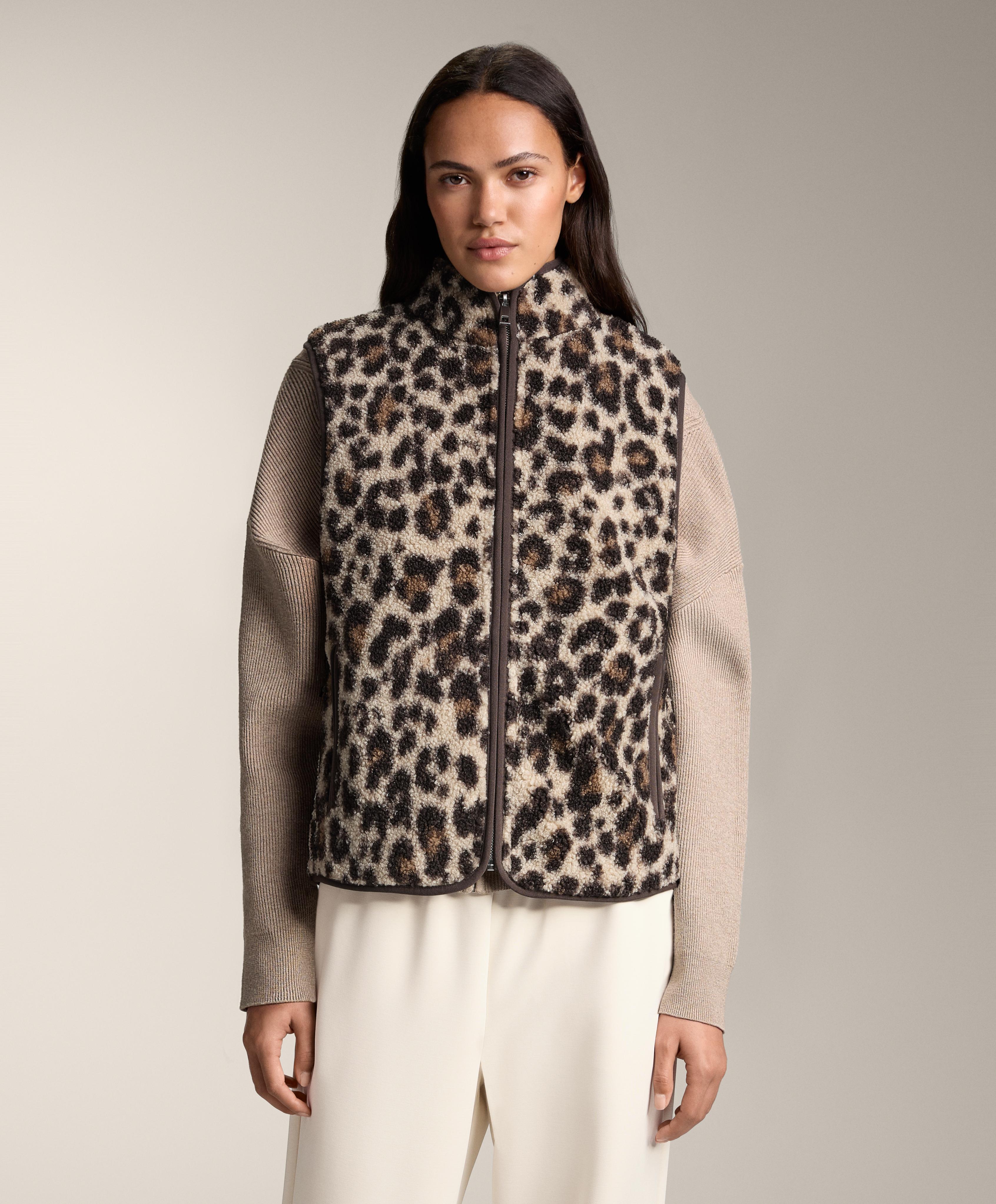 Leopard faux-shearling gilet Leopard faux-shearling gilet
