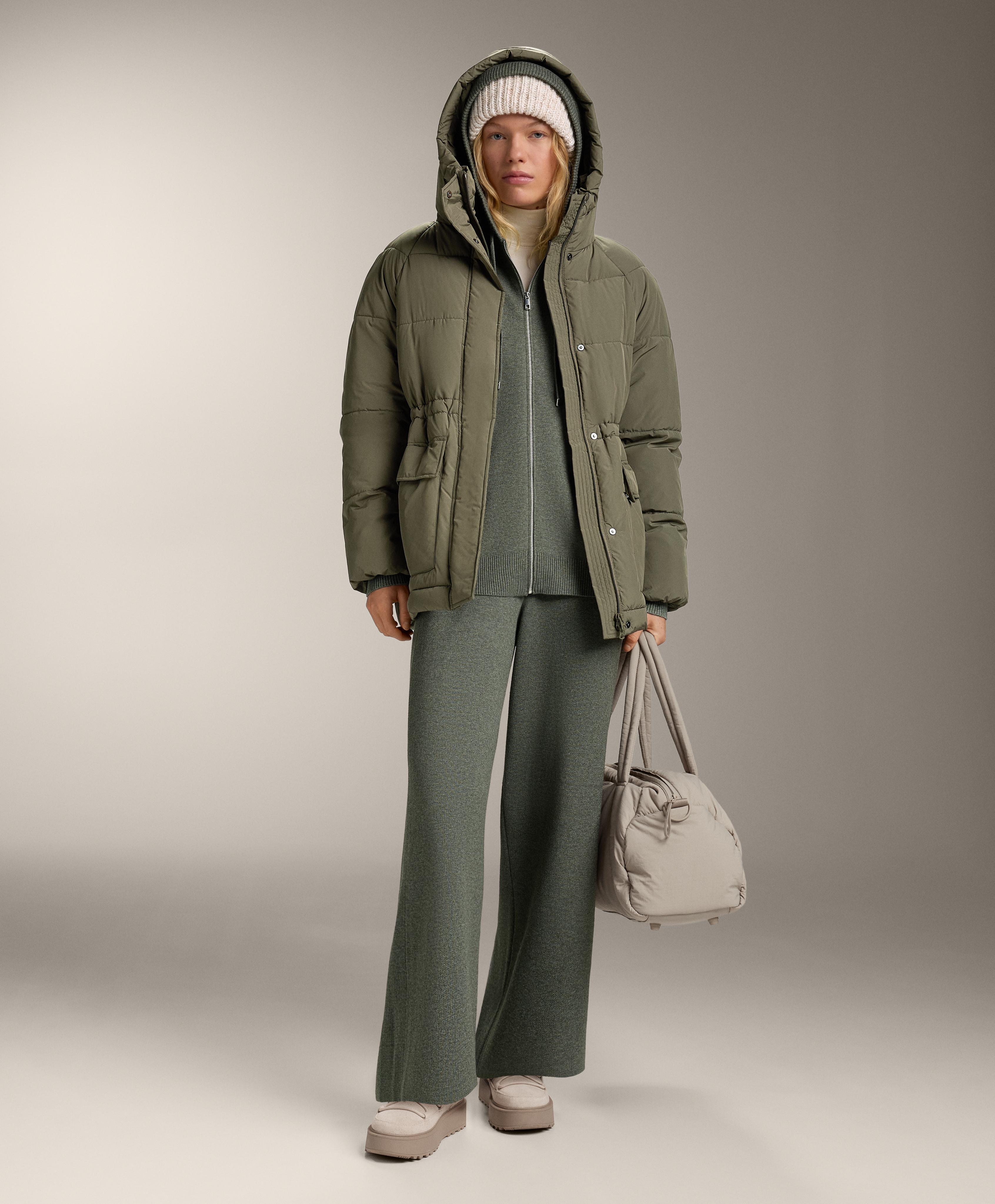 Straight-leg knit trousers with side rib