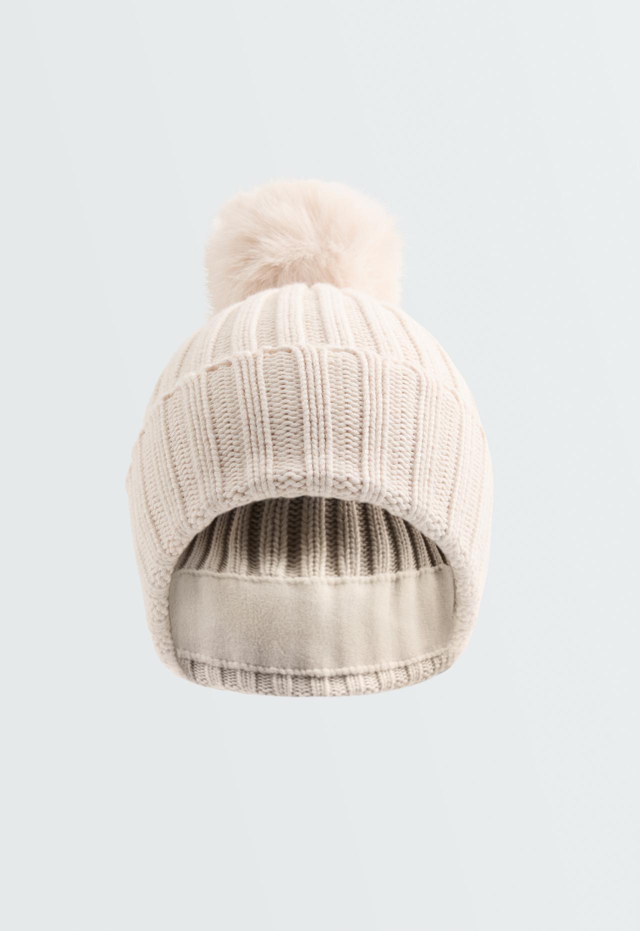 Knit pompom hat with cotton — ECRU