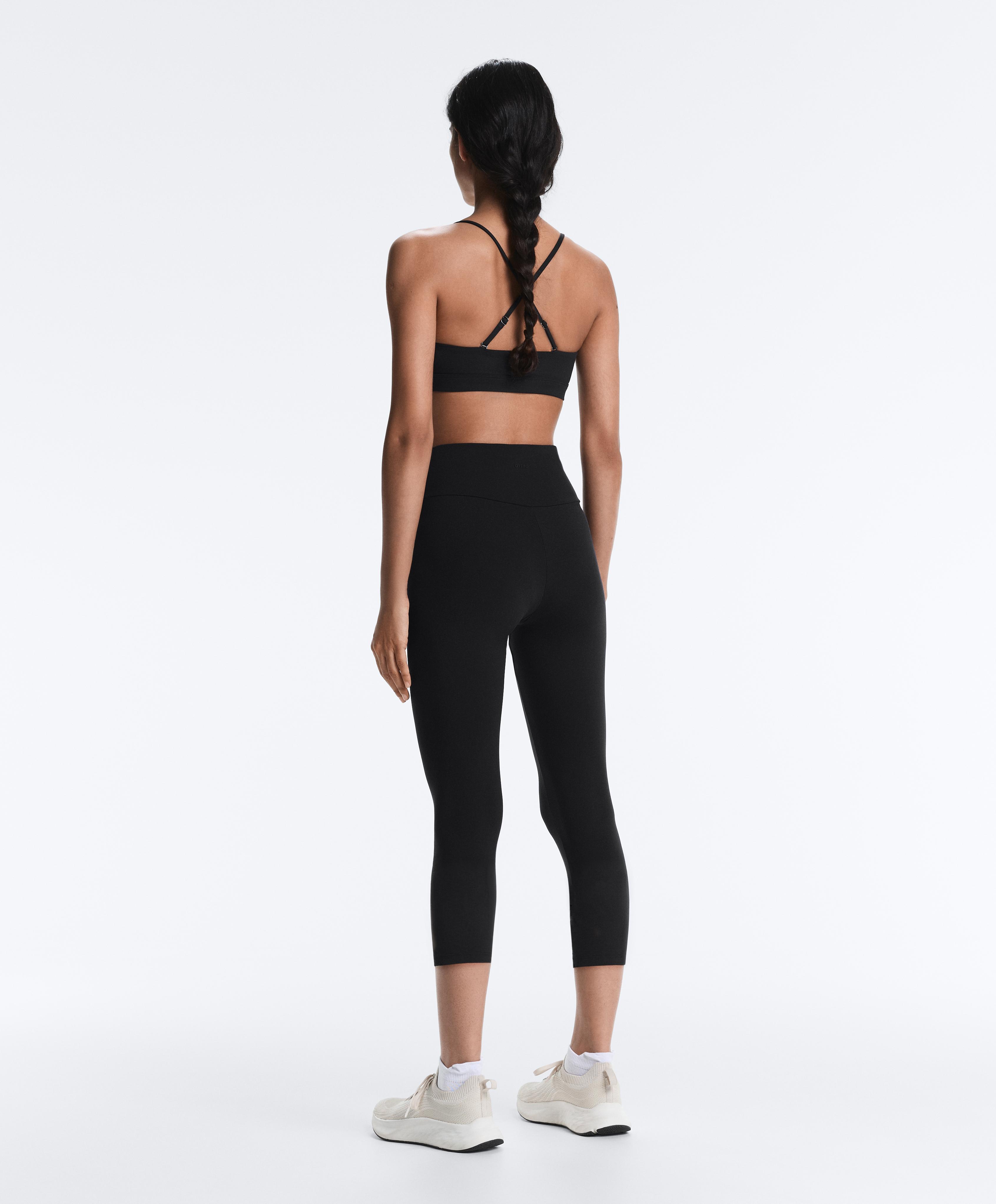 Comfortlux super-high-rise 50cm capri leggings — BLACK