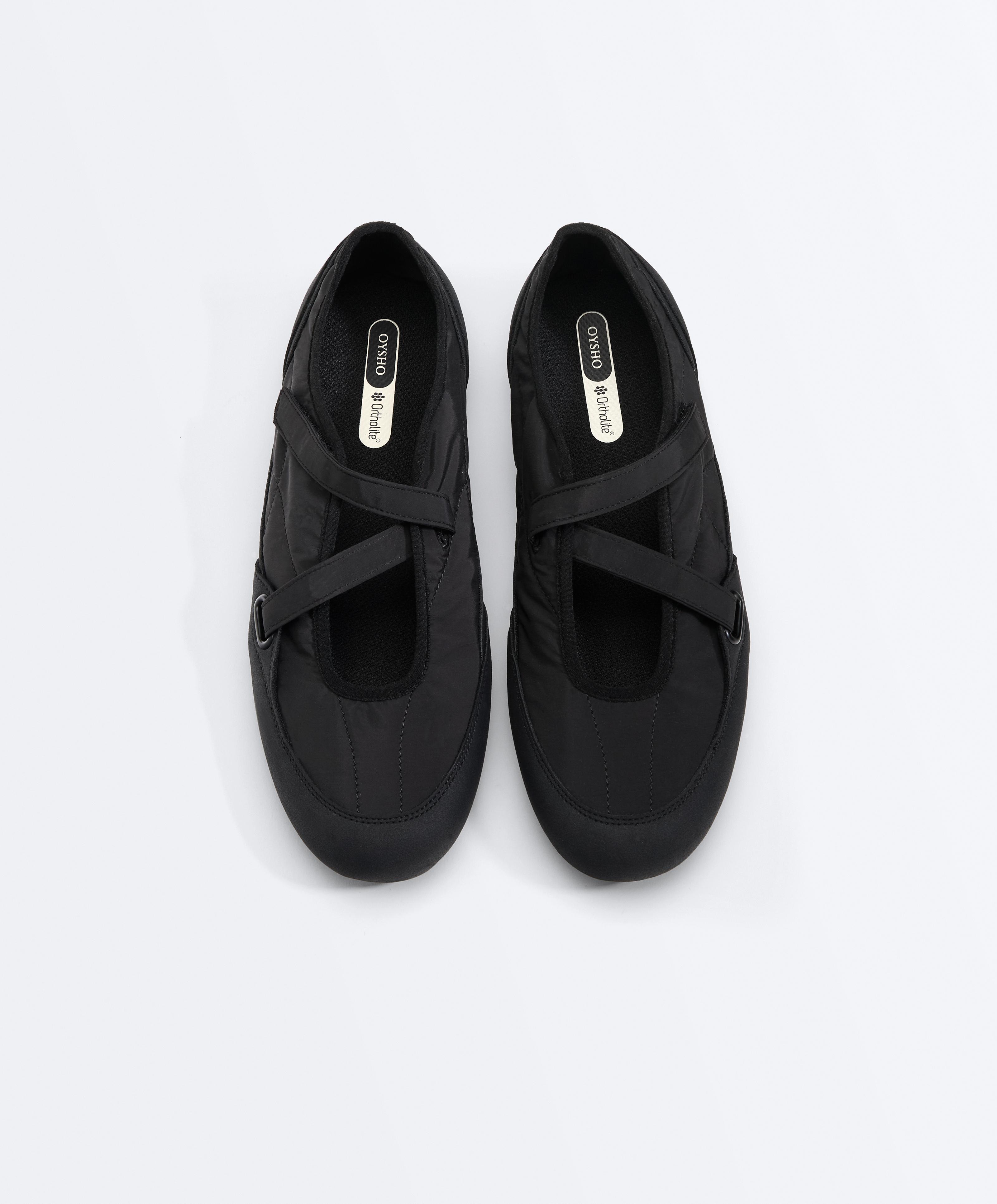 Nylon sport ballet flat