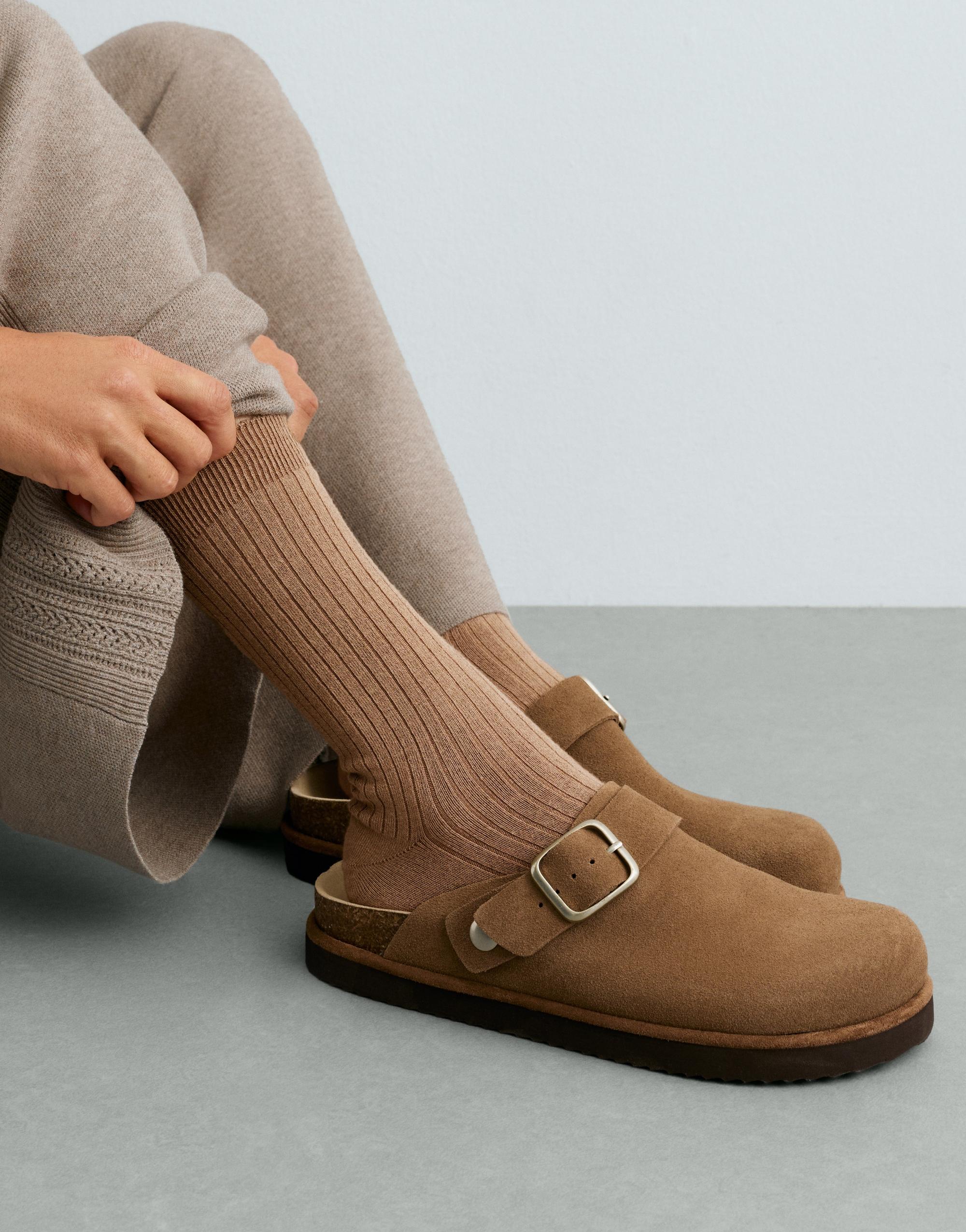 Ribbed modal blend socks with 15% cashmere — CAMEL