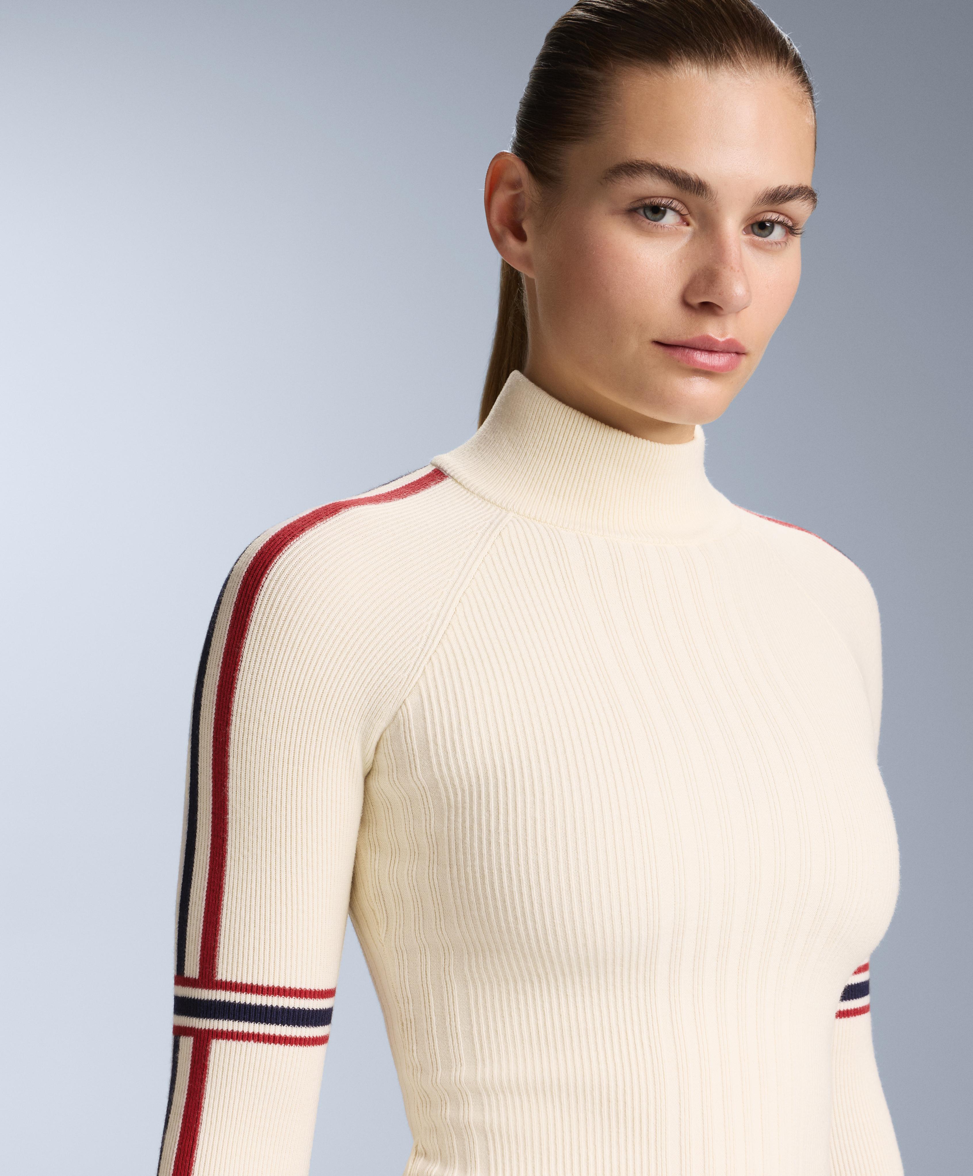 Thermal base layer knit T-shirt with contrast details — ECRU