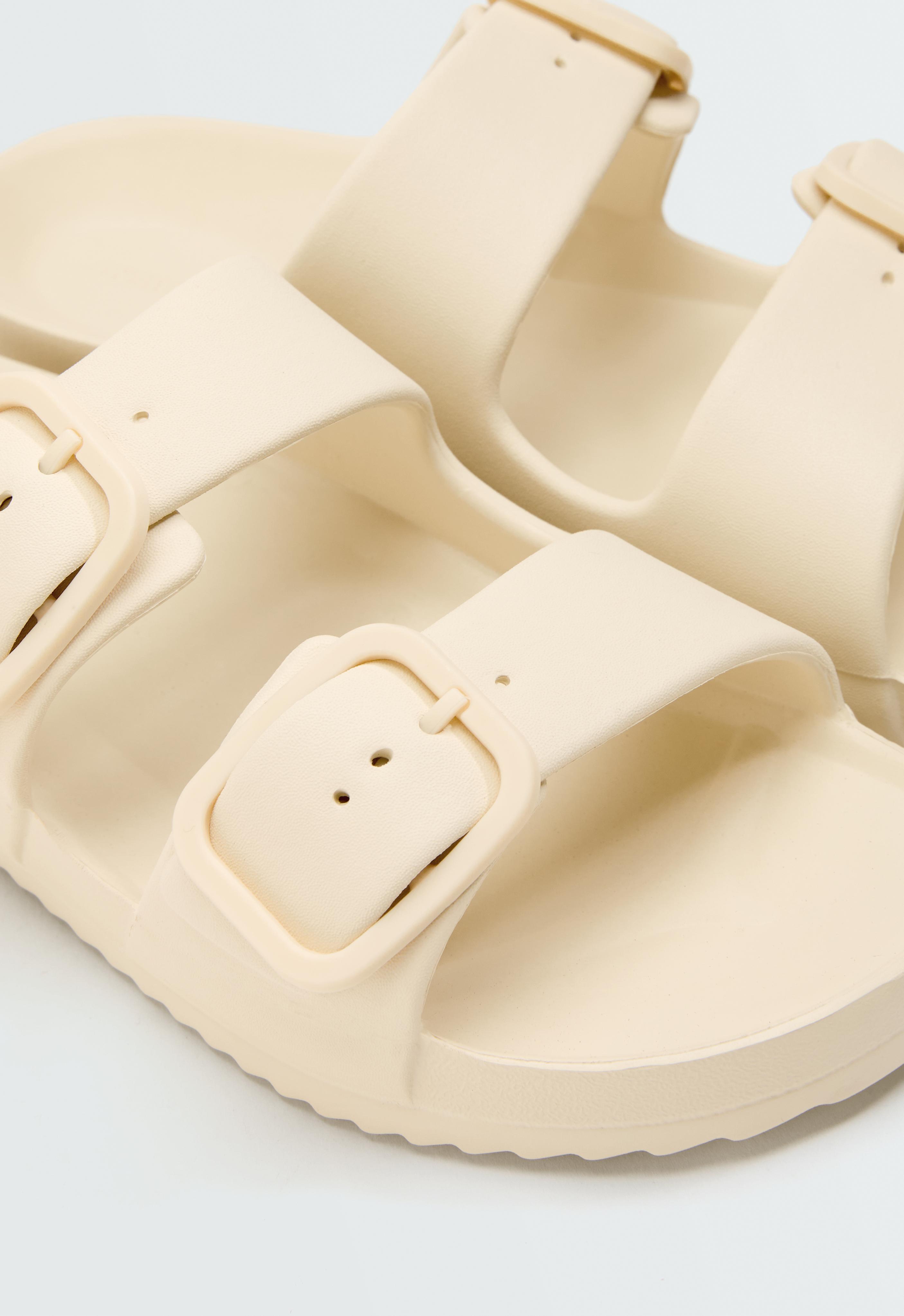 Buckle beach sandals — ECRU