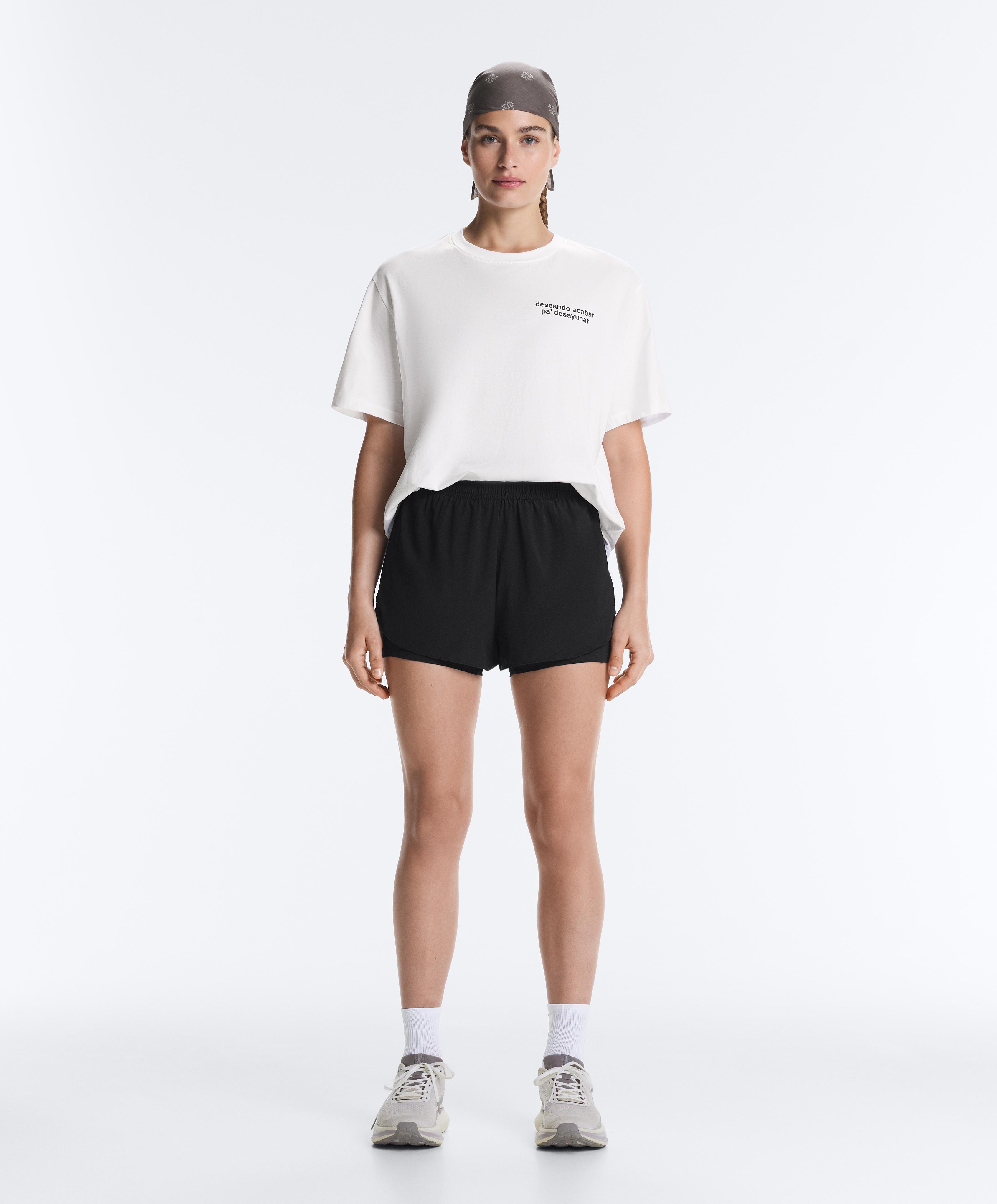 Boxy cotton blend T-shirt with slogan Boxy cotton blend T-shirt with slogan