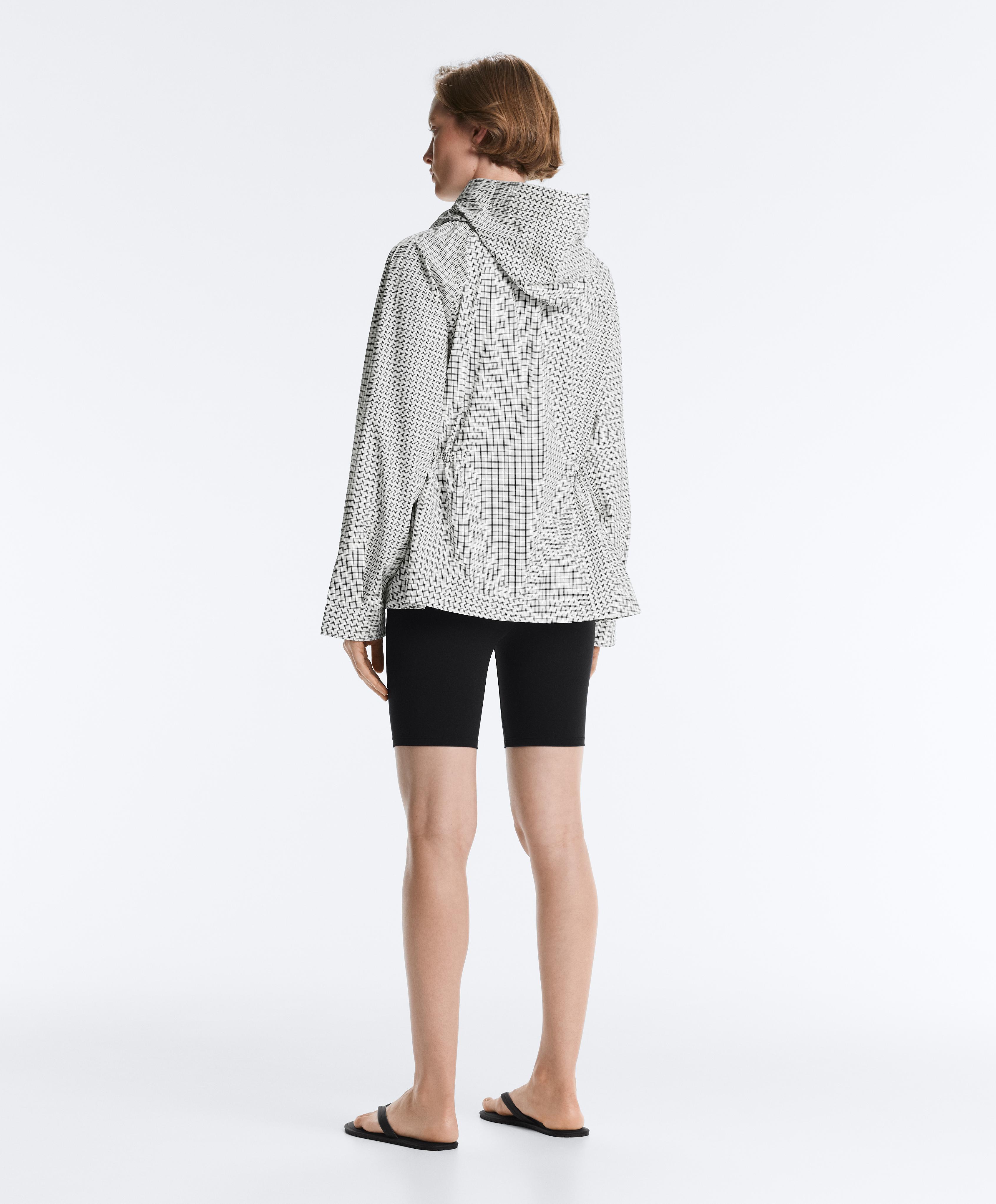 Extra lightweight 10k waterproof jacket — PALE ECRU