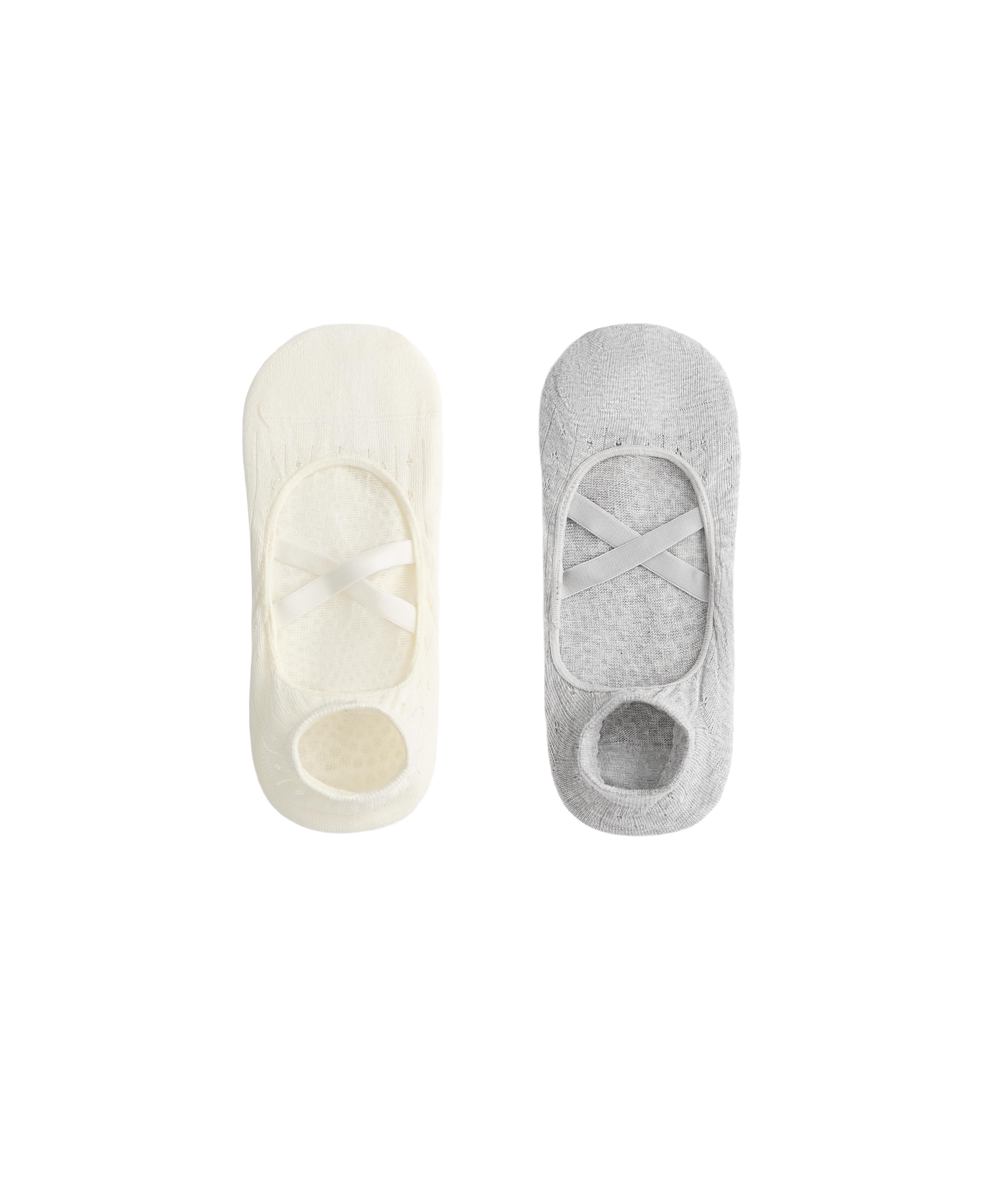2 pairs of cotton blend yoga and Pilates sneaker socks with crossover straps — VANILLA