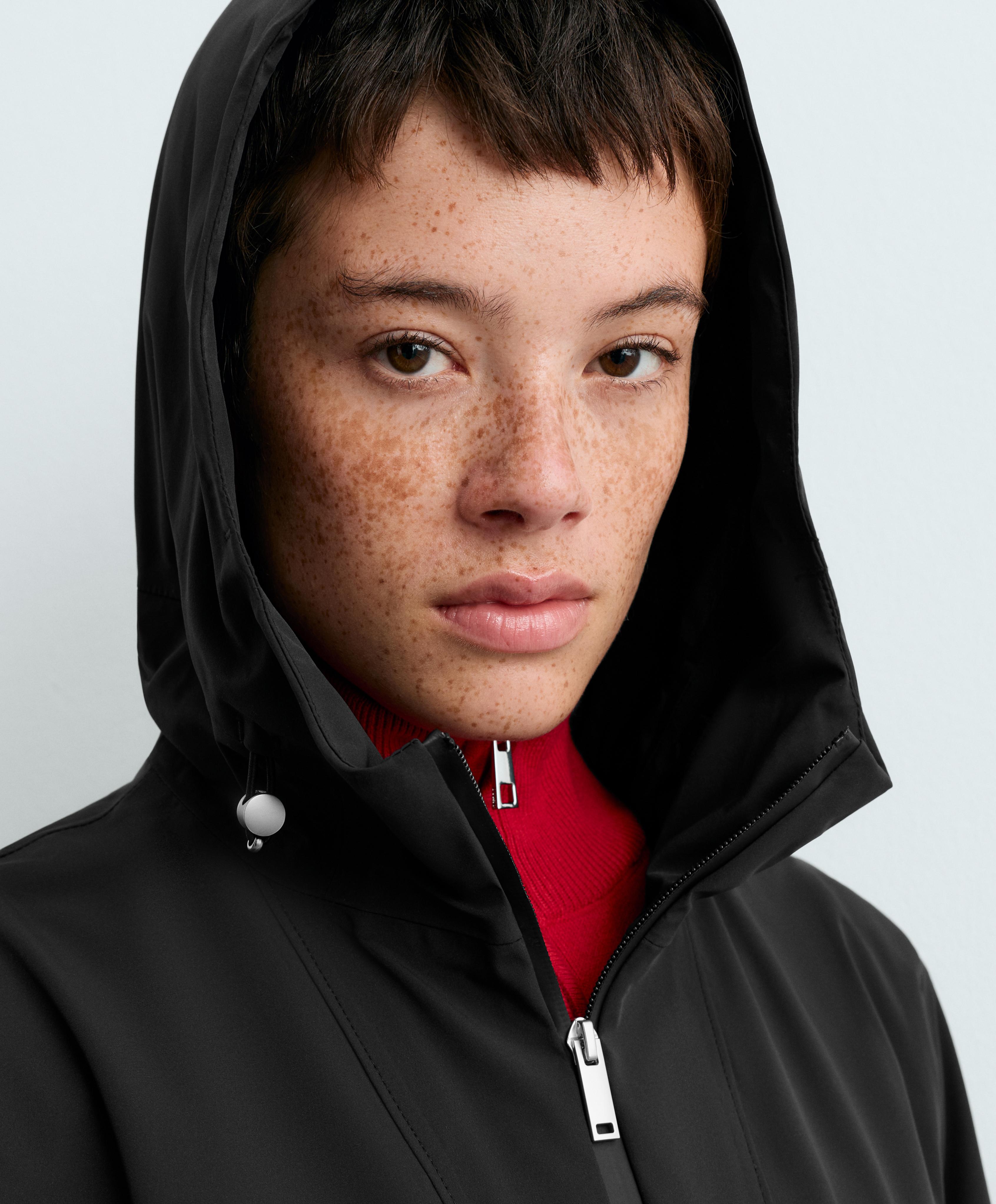Extra lightweight long 10k waterproof jacket — BLACK