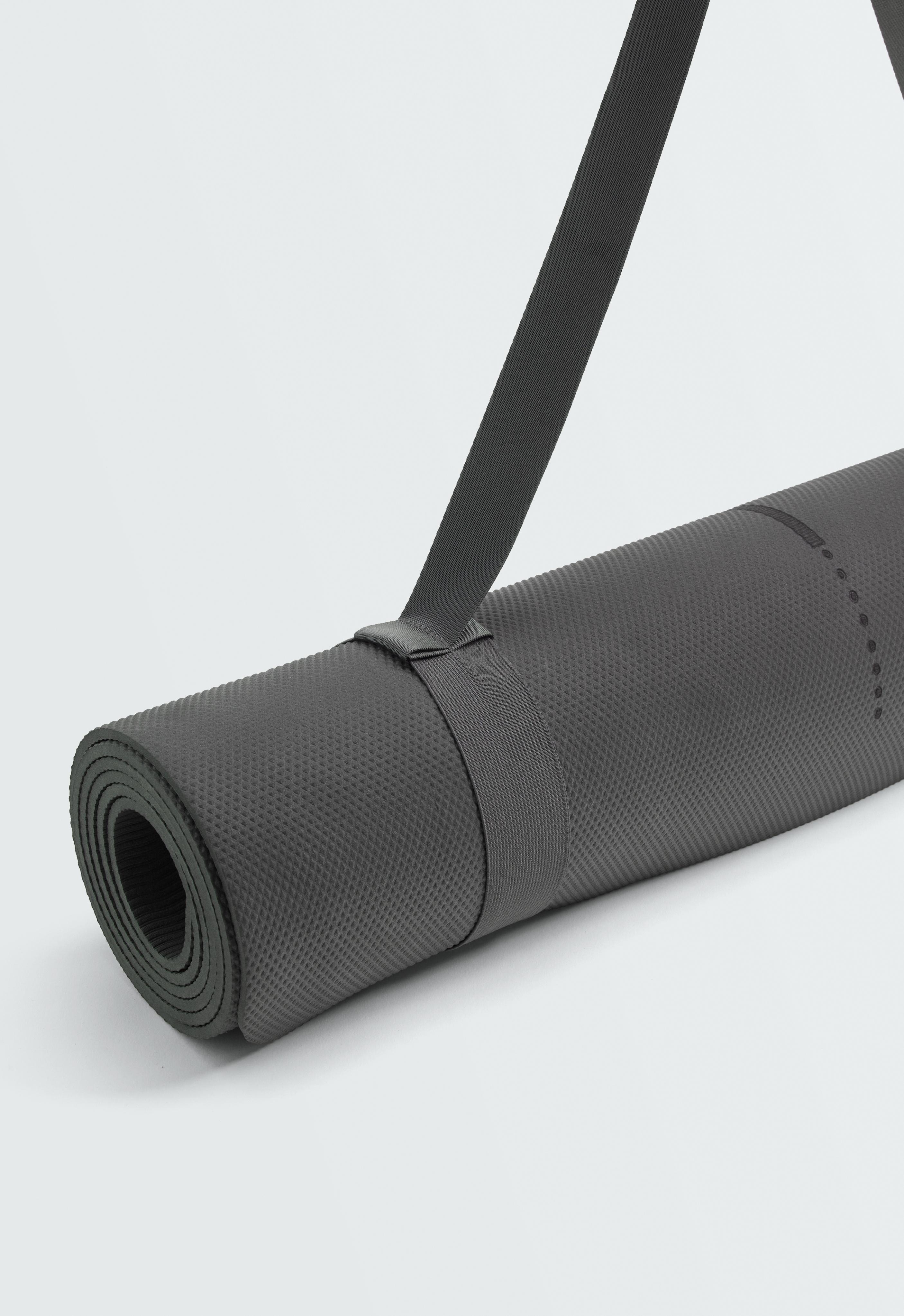 Oysho 5 mm Yoga Matı görsel 5