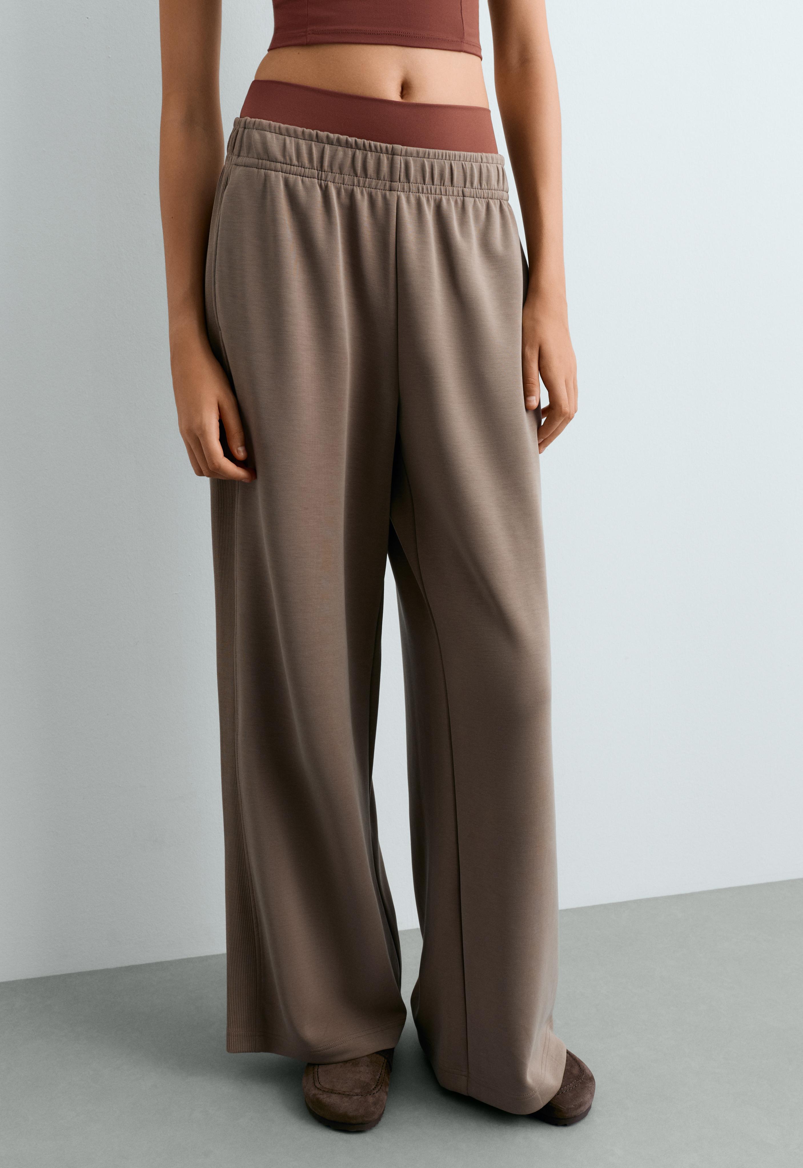 Rechte wijde broek met rib en zachte modal