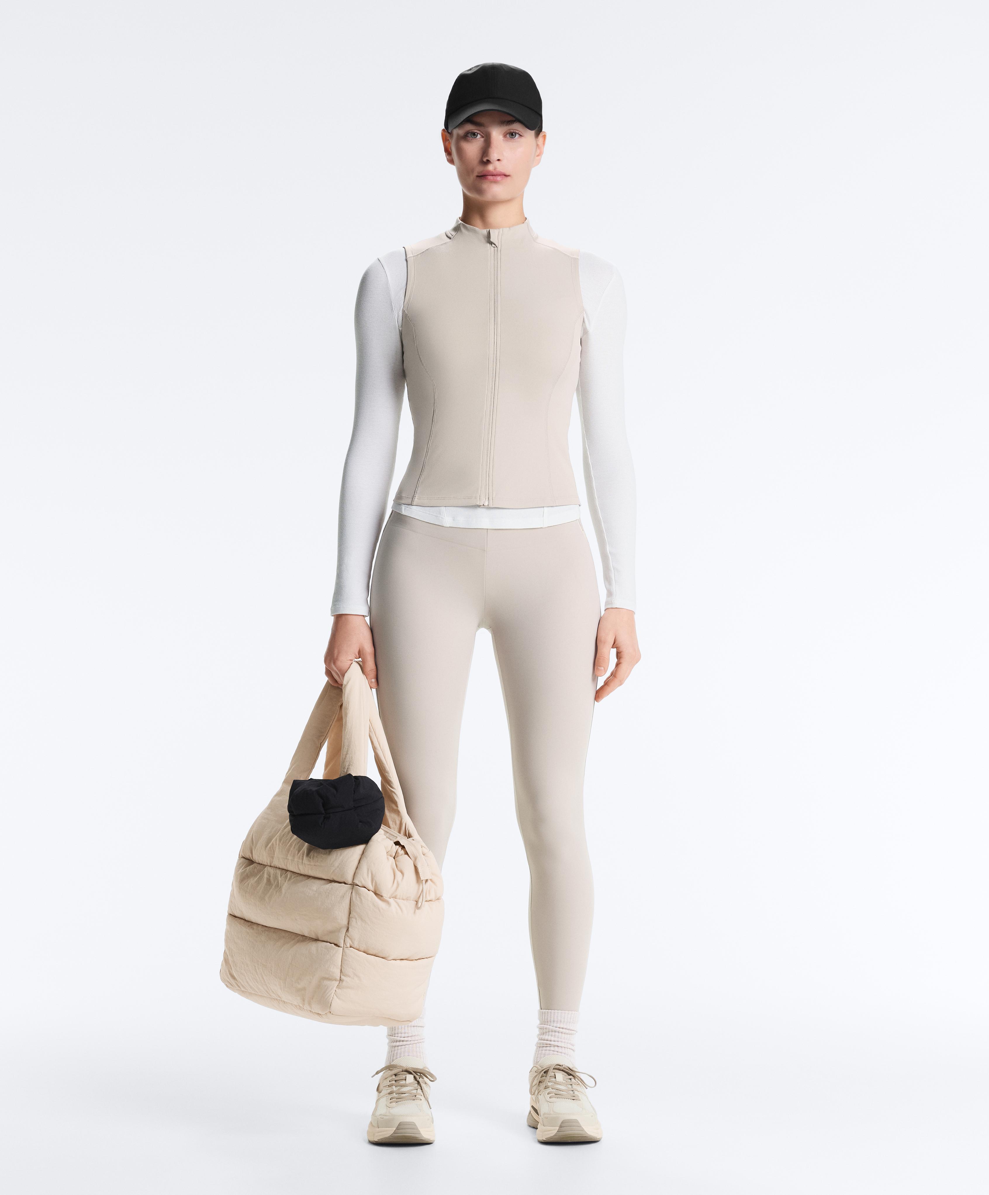 Sleeveless zip T-shirt — TAUPE                   