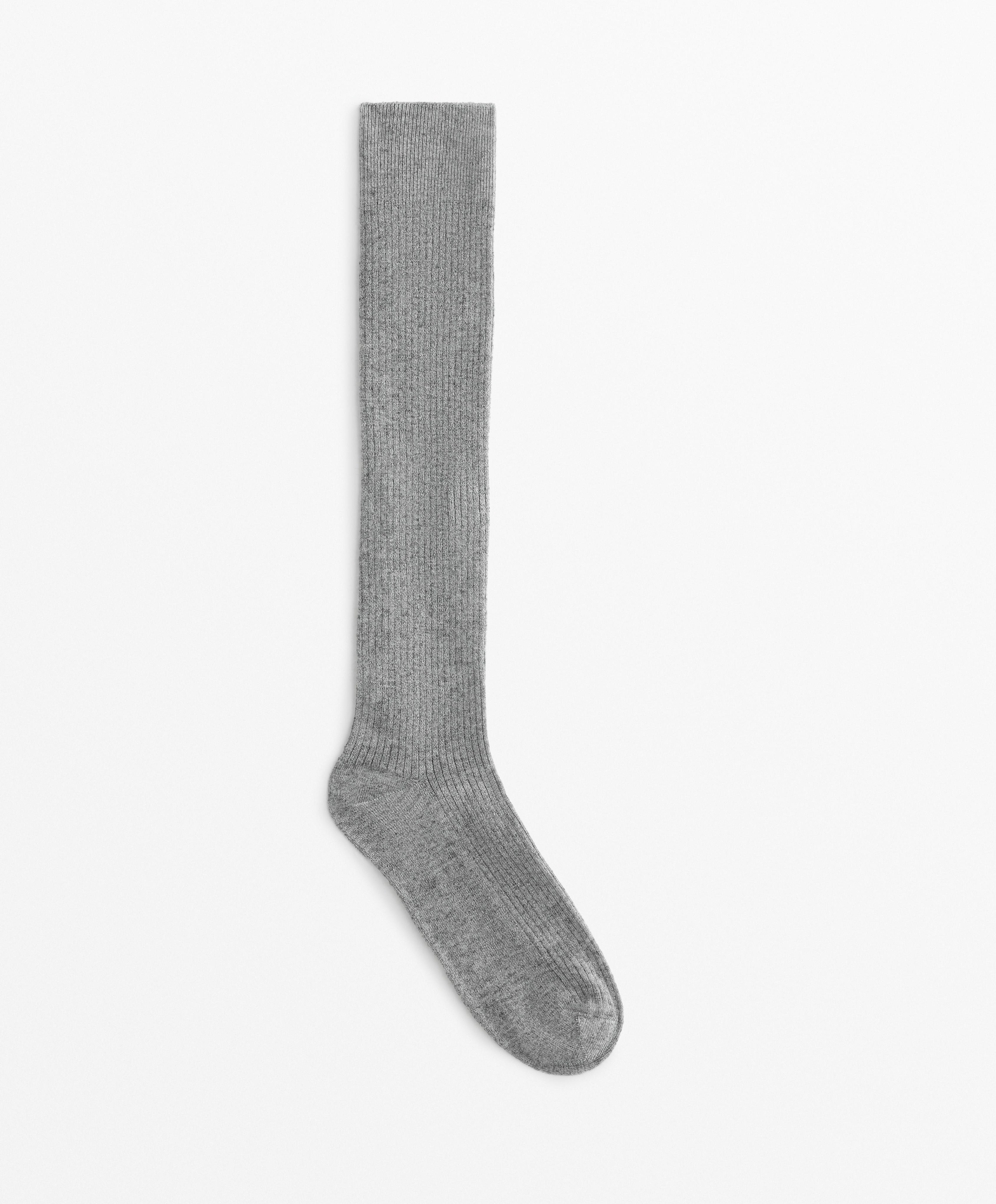 Lange Socken aus 15 % Cashmere und Modalmischung