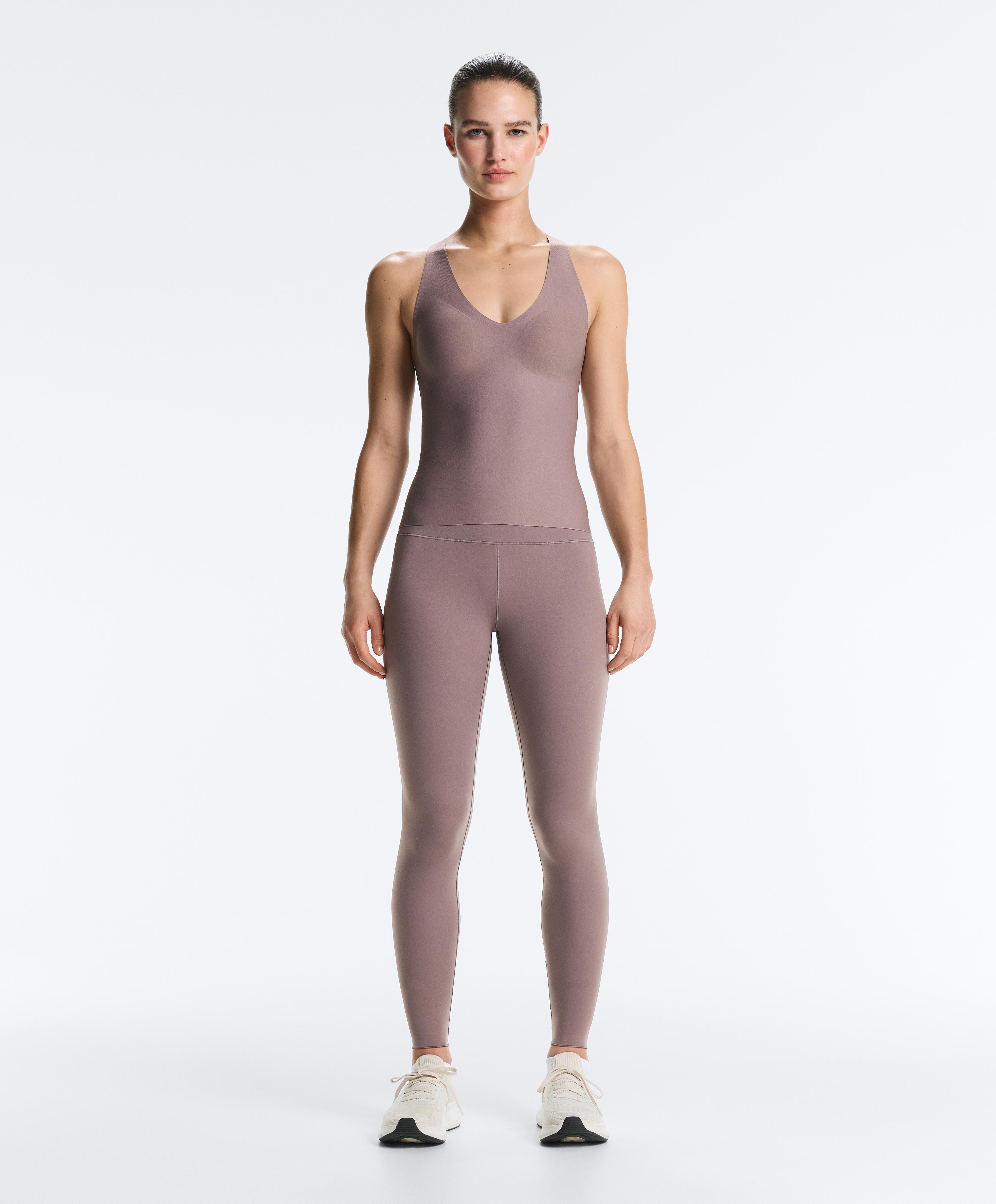 Perfect-adapt strap Tank top