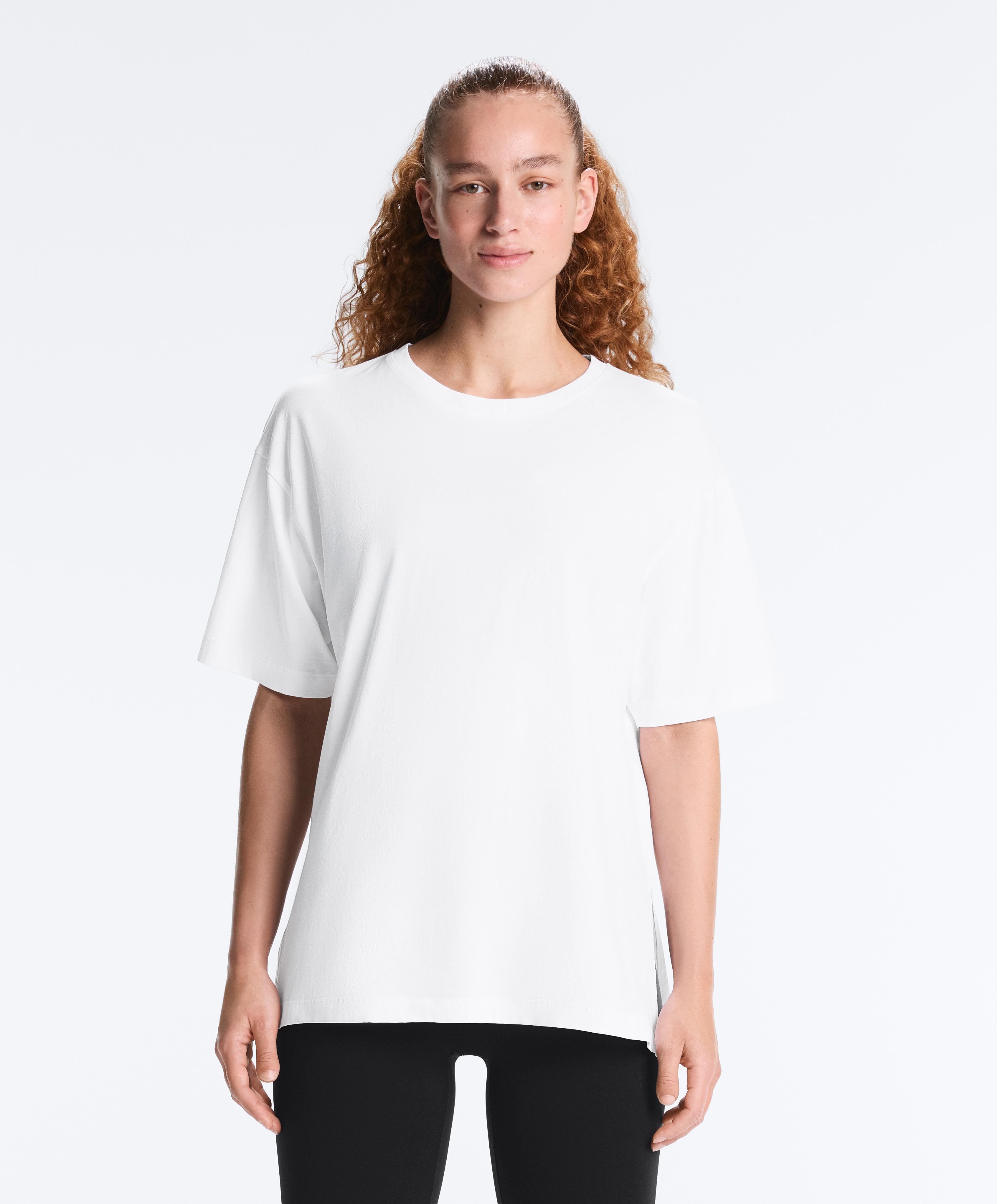 Short sleeve cotton blend T-shirt