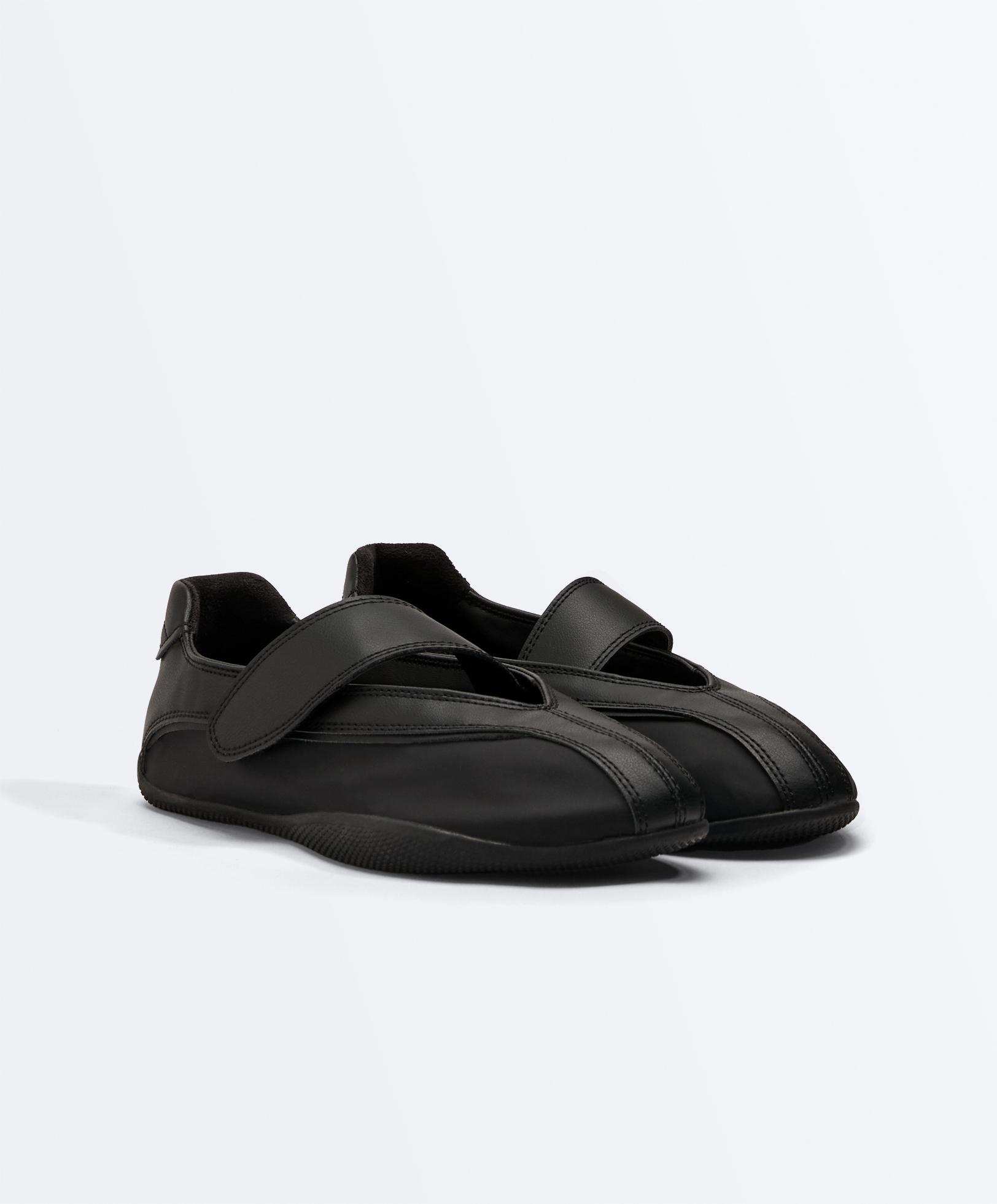 حذاء باليرينا رياضي