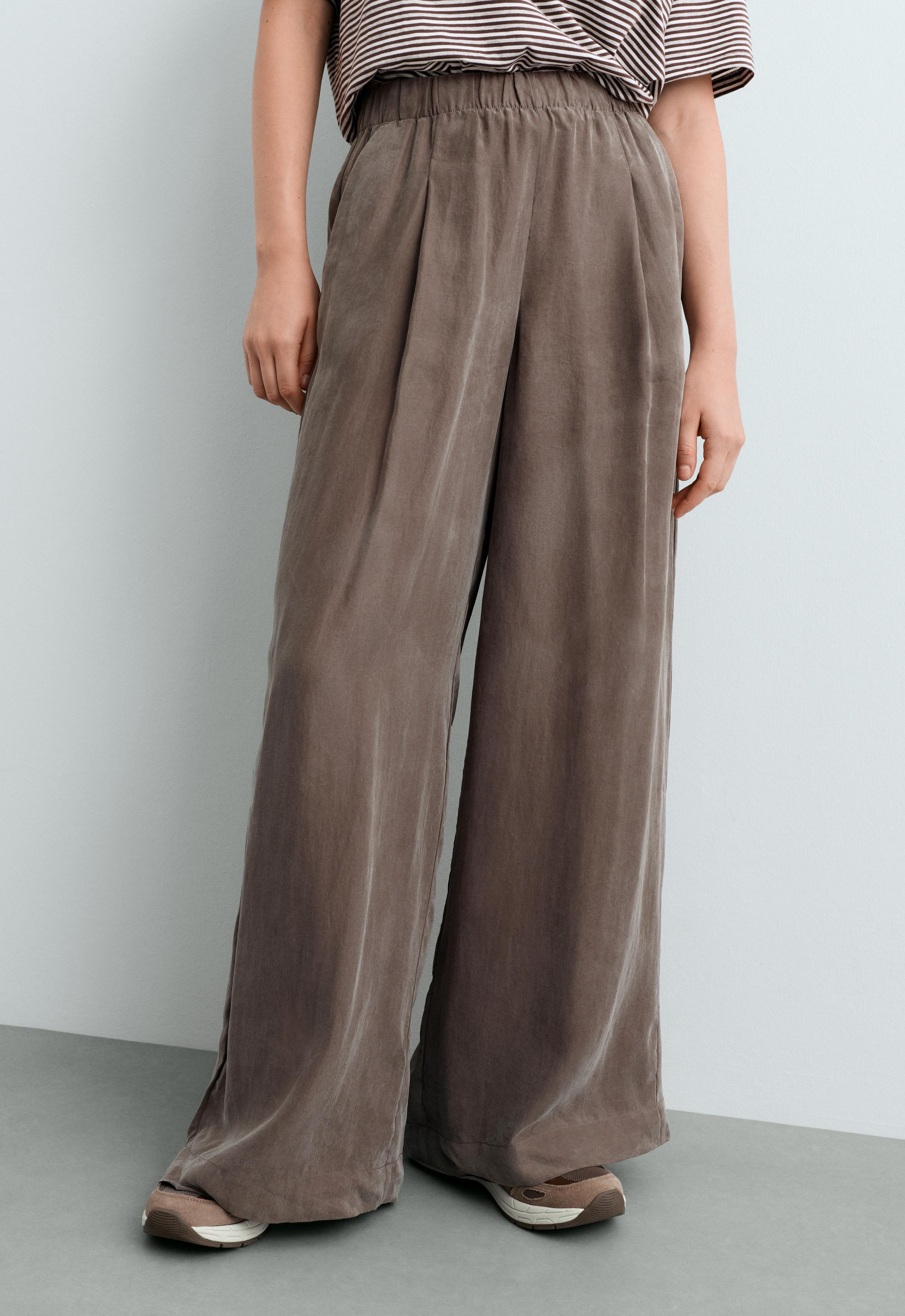 Pantalon wide leg 100 % lyocell Pantalon wide leg 100 % lyocell