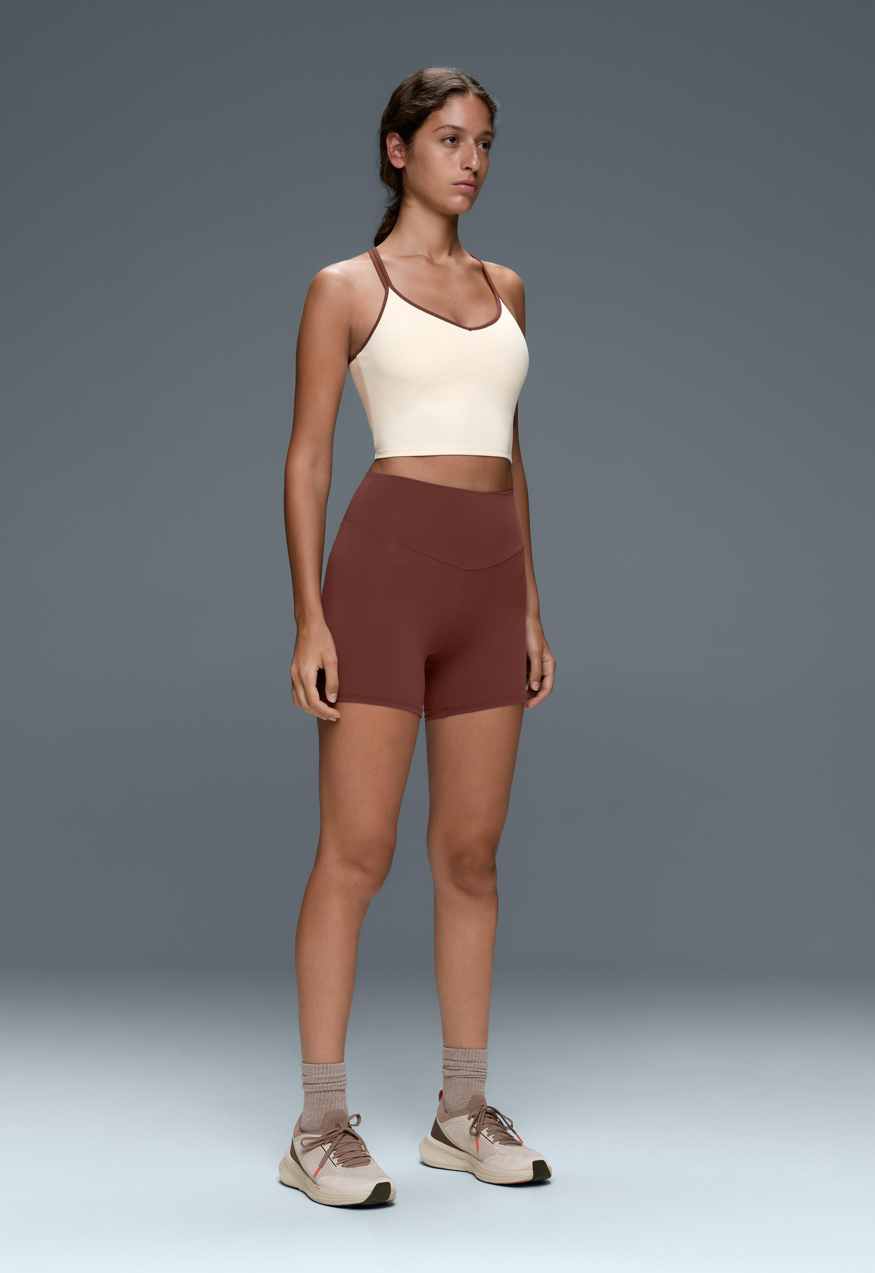 Comfortlux high-waisted 10cm hot pants — TERRACOTTA