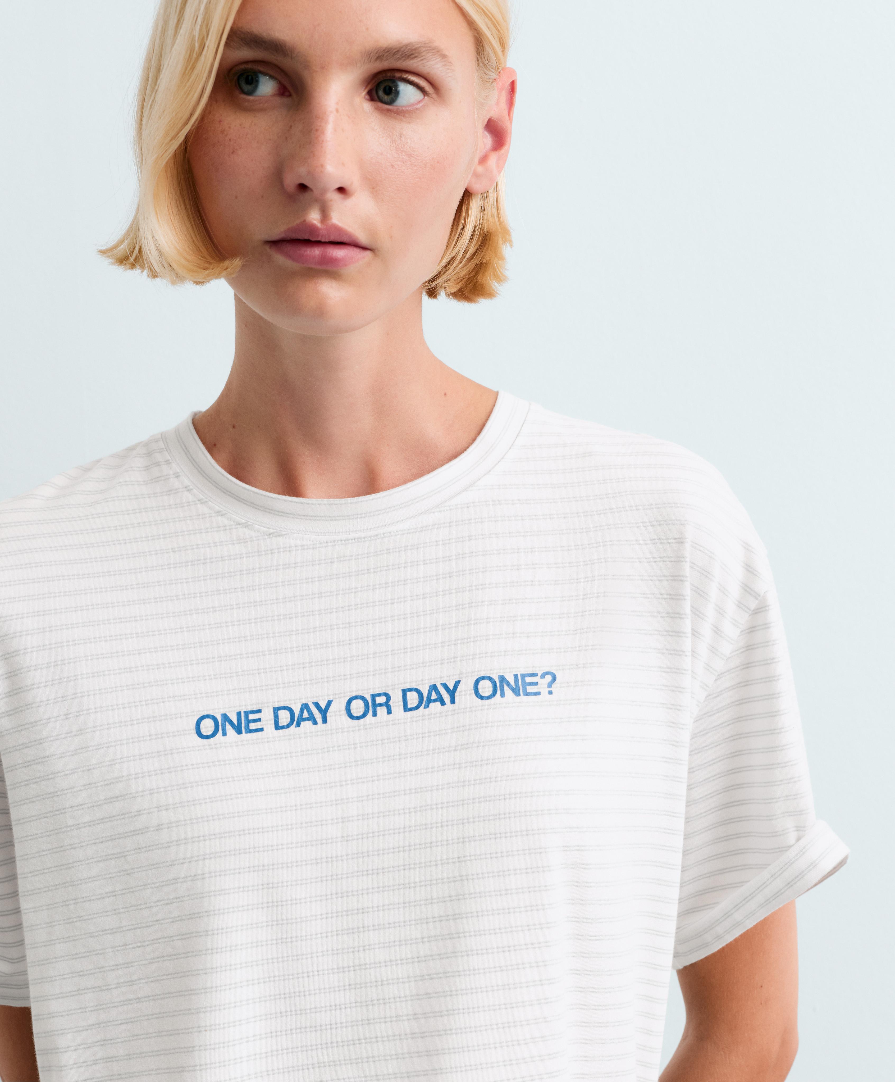 Boxy slogan T-shirt — WHITE