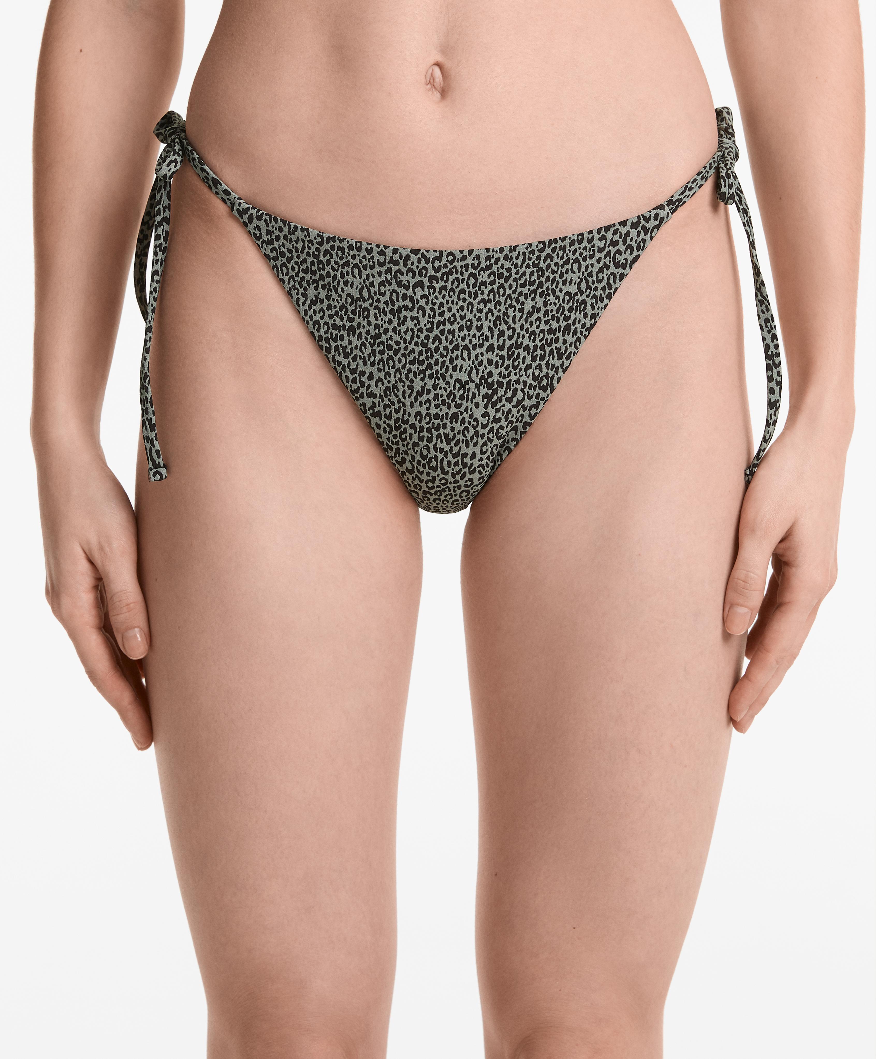 Medium-coverage print tie bikini briefs