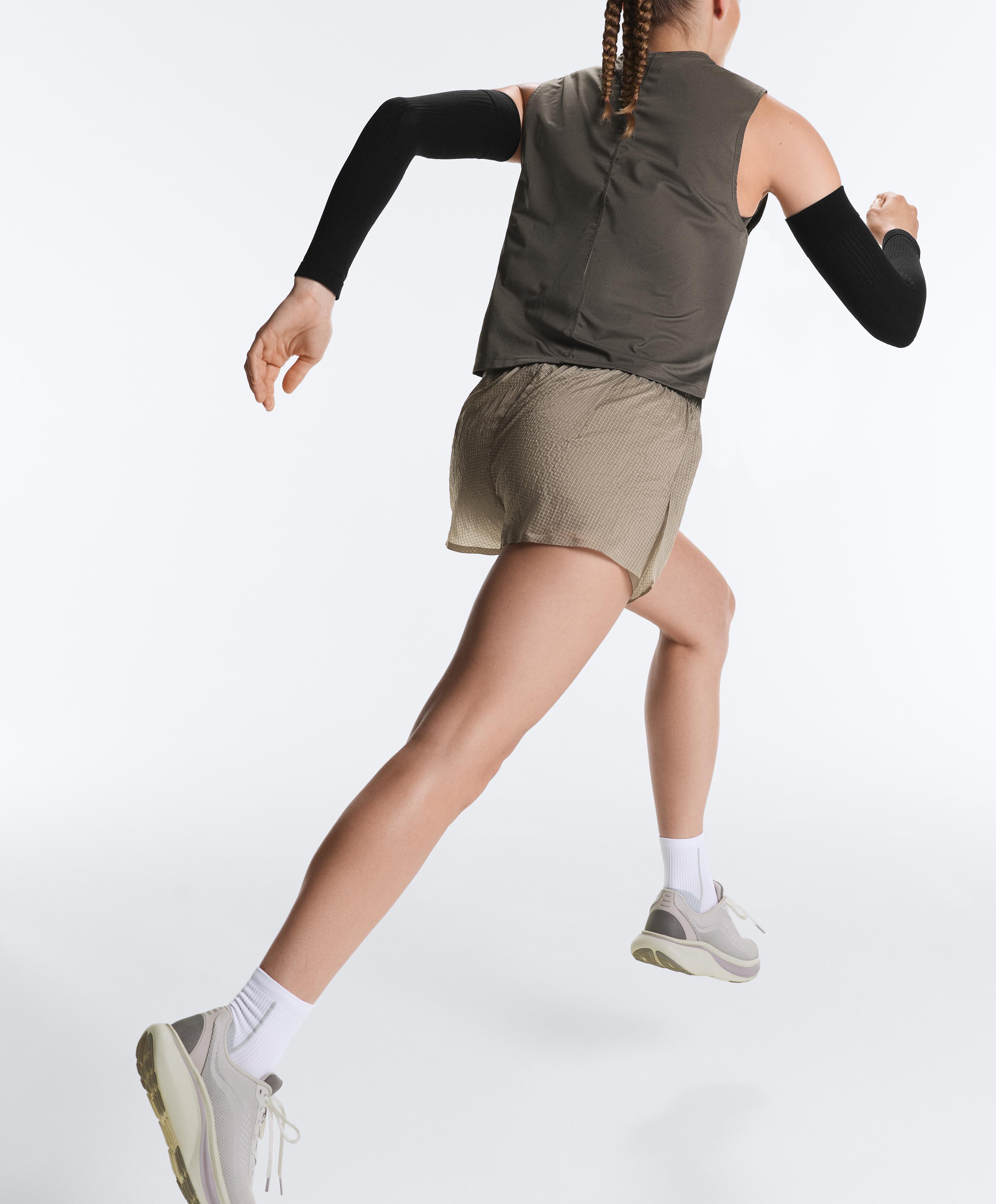 Technical 2-in-1 checked mid-rise shorts — MINK GREY