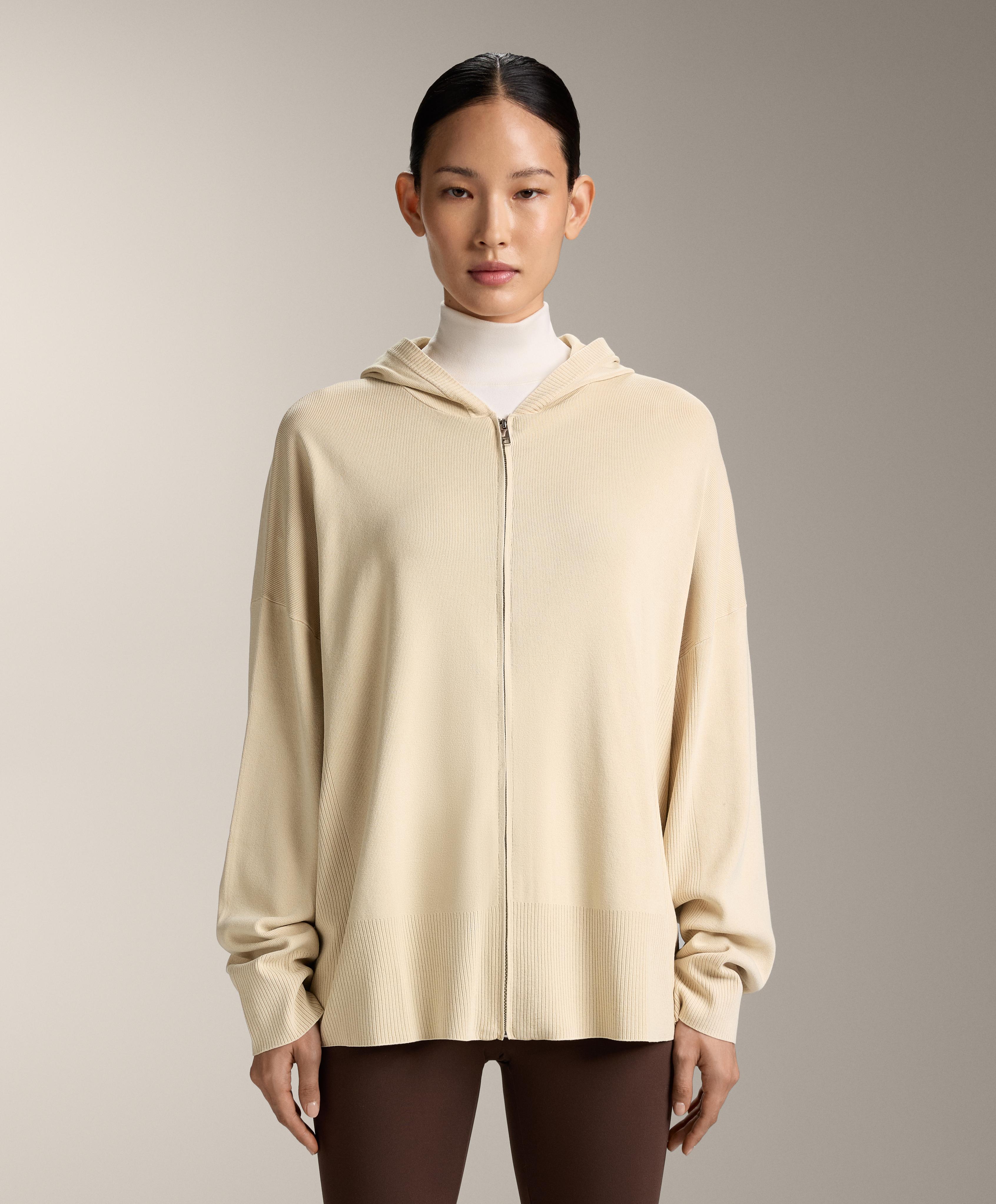 Long knit hooded jacket Long knit hooded jacket