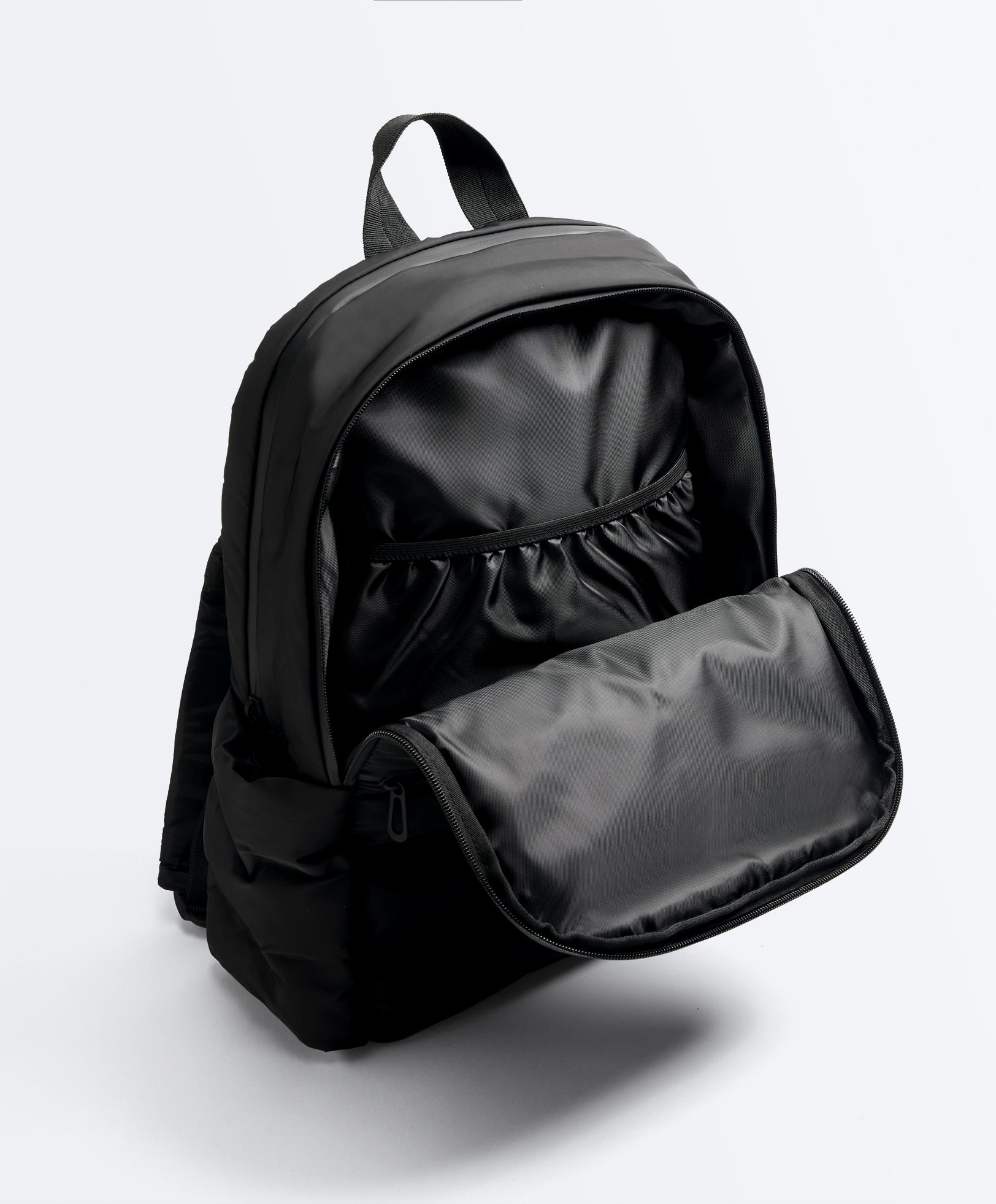 Padded backpack — BLACK