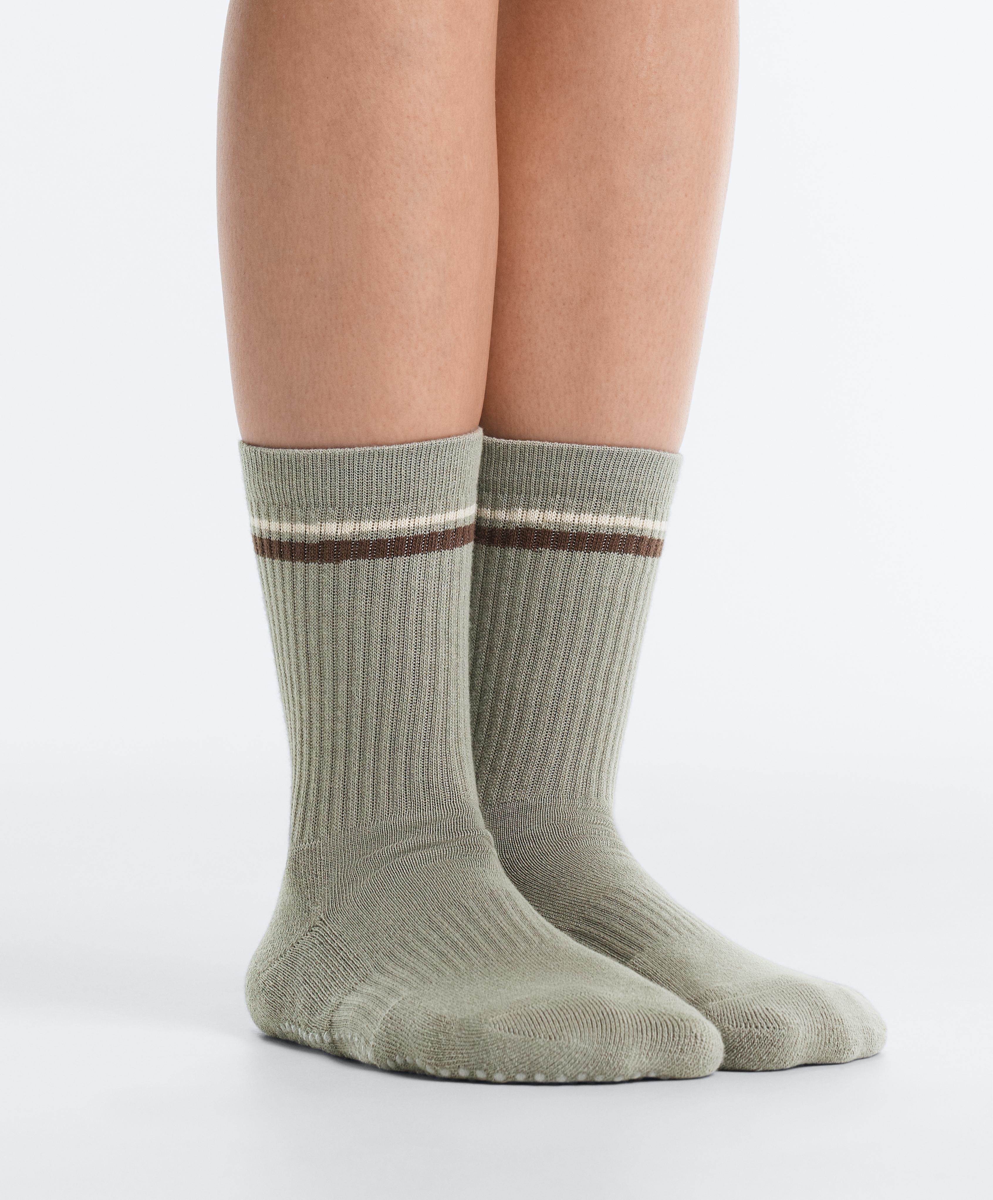 2 pairs of Classic cotton blend yoga and Pilates socks