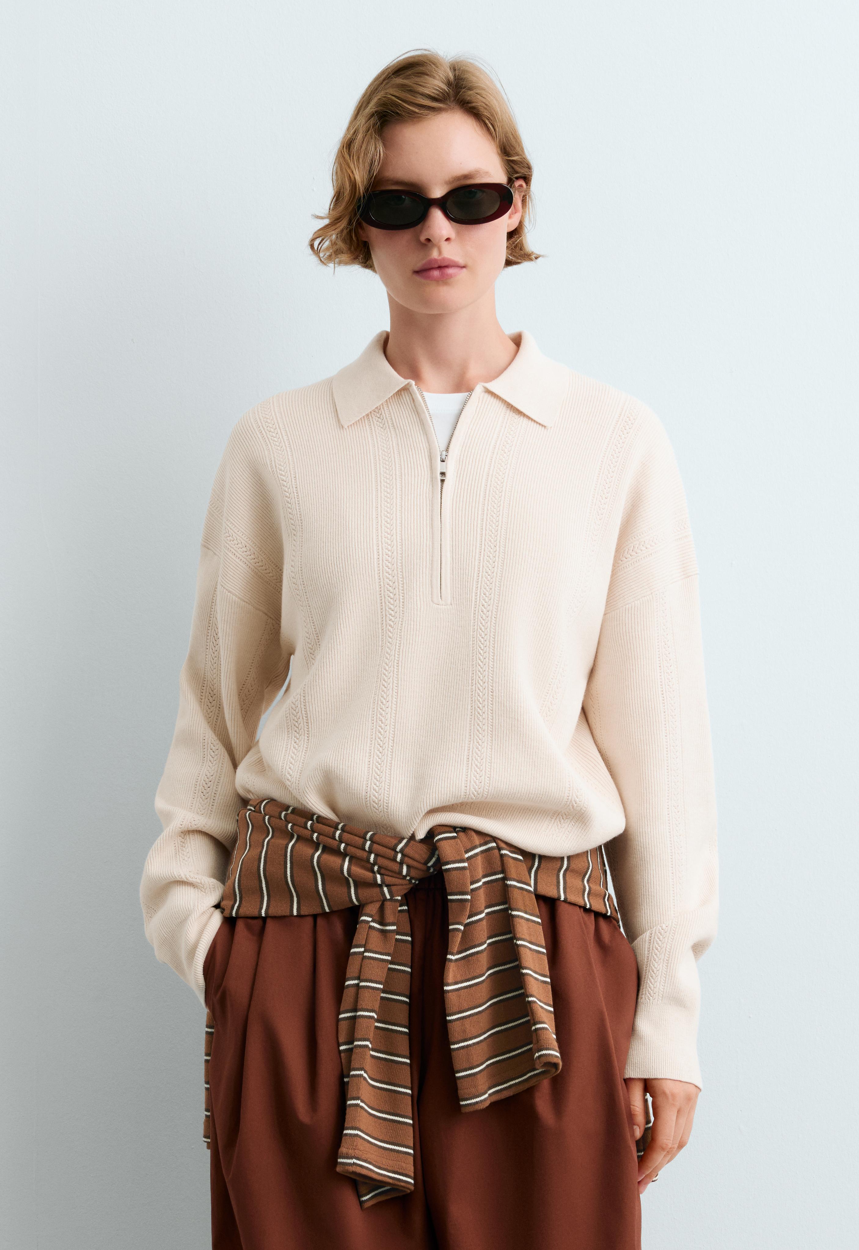 Long-sleeved open-knit polo shirt Long-sleeved open-knit polo shirt