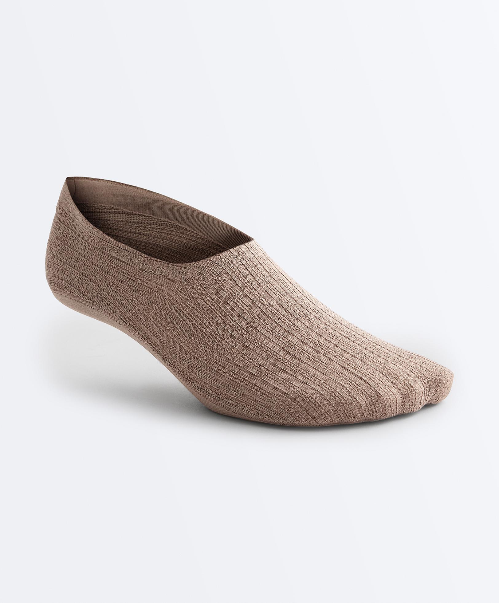 2 pairs of high-cut cotton invisible socks — BROWN