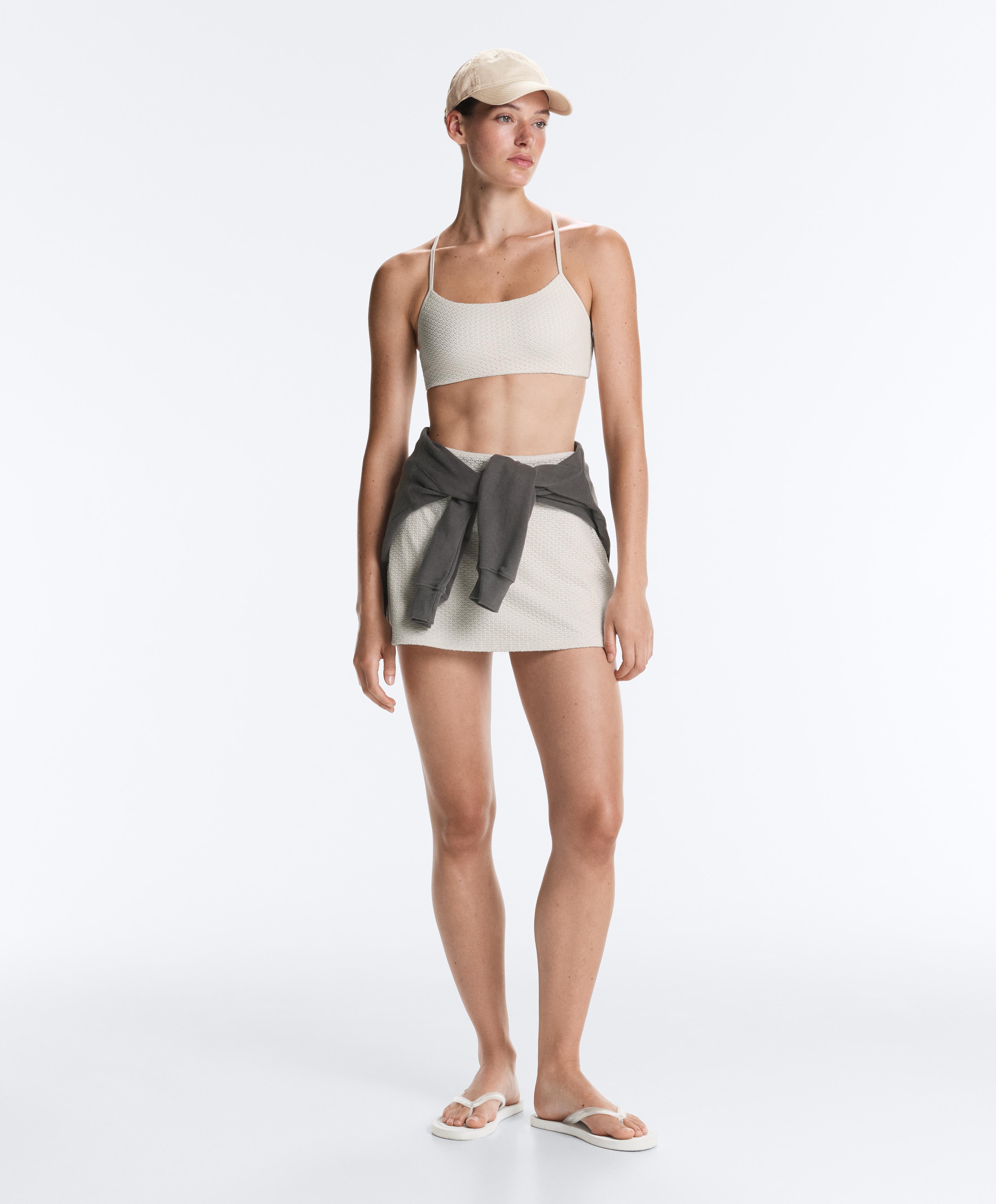 Low-support Comfortlux crochet sports bra — PALE ECRU