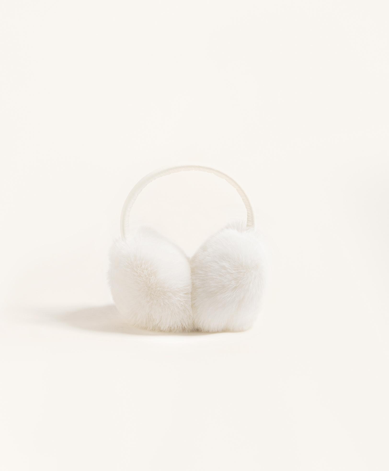 Faux fur ear muffs Faux fur ear muffs