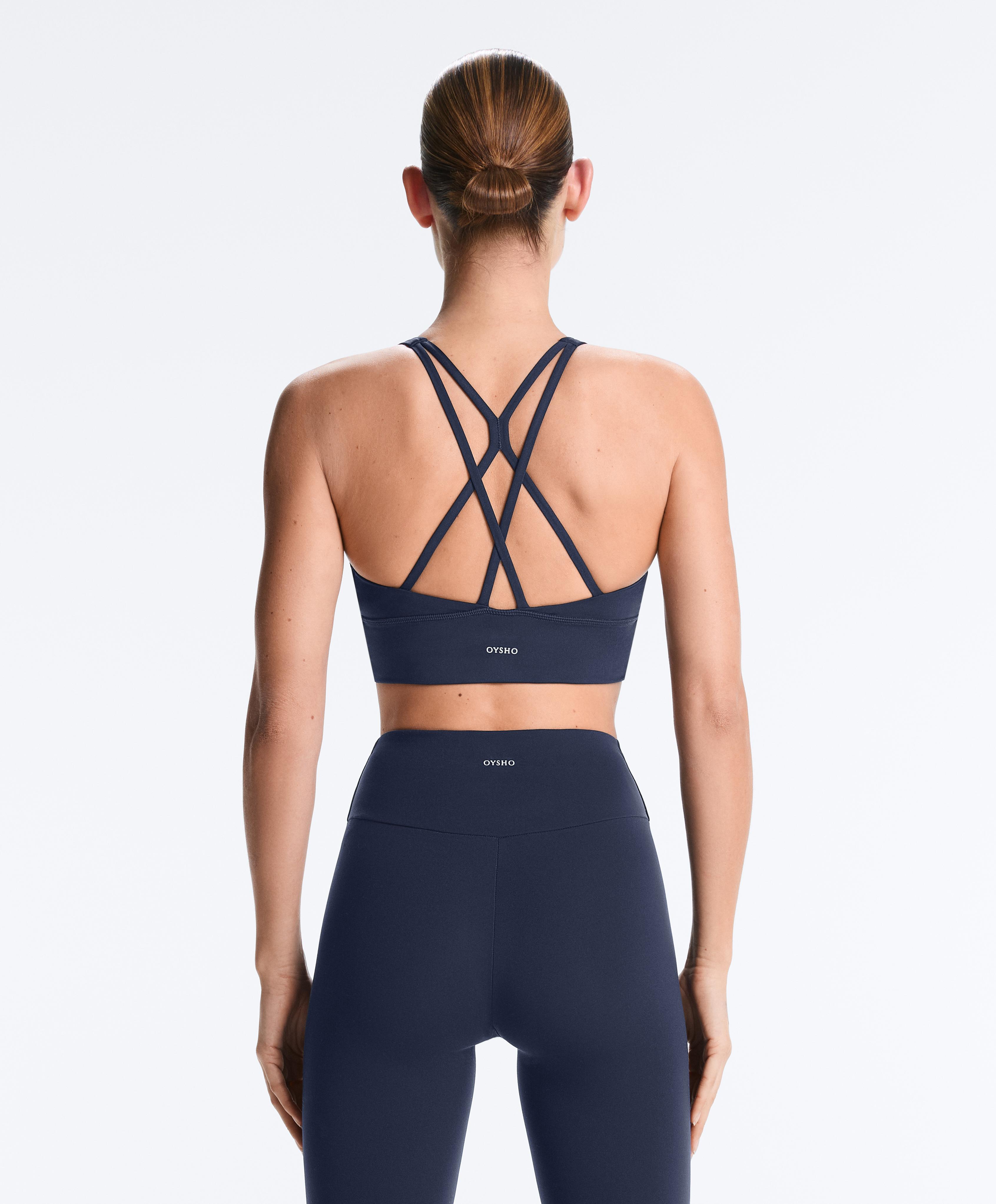 Comfortlux medium support sports bra with cups