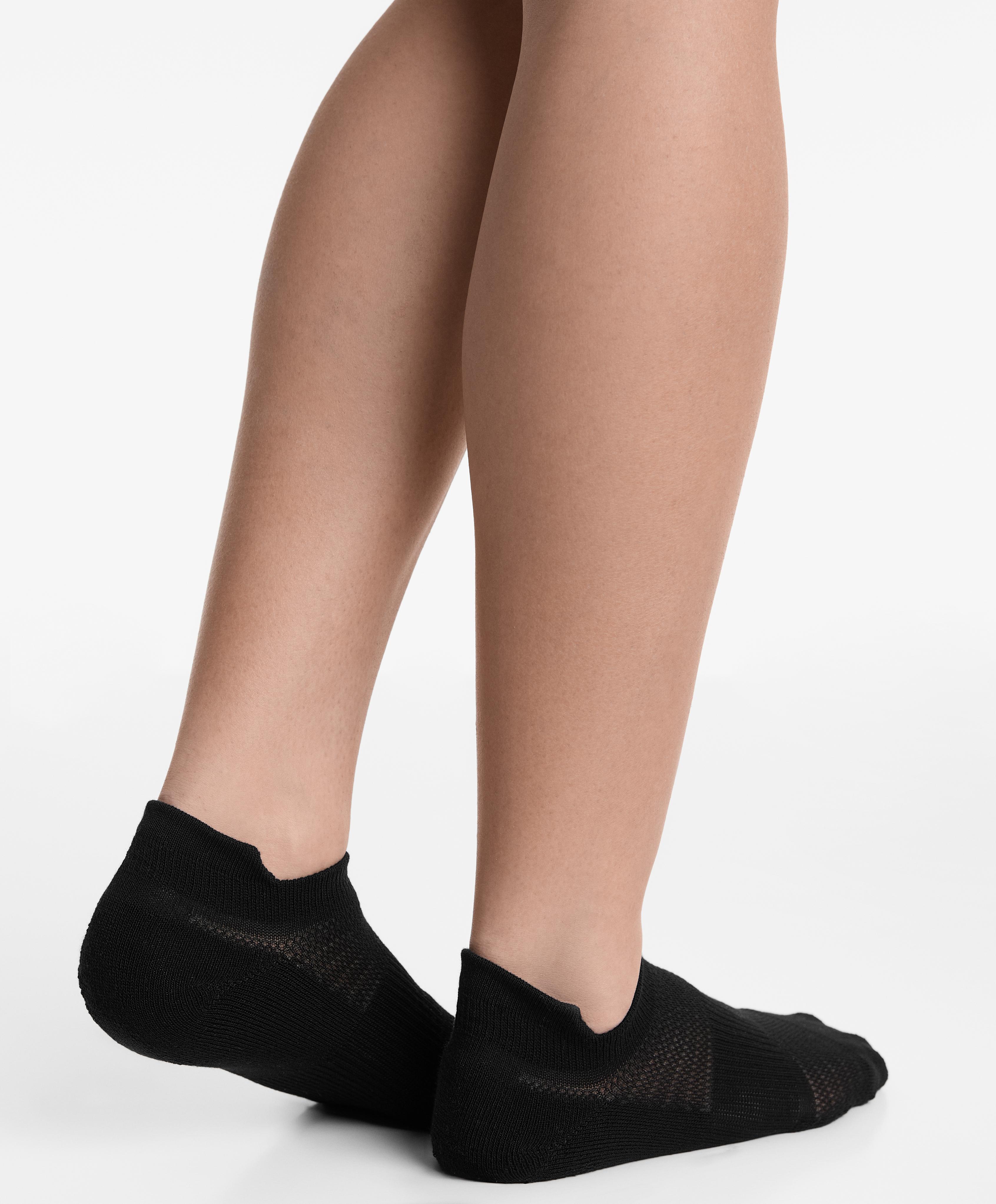 3 أزواج جوارب سنيكر رياضية ممزوجة بالقطن بلسان - تنزيلات 3 أزواج جوارب سنيكر رياضية ممزوجة بالقطن بلسان - تنزيلات