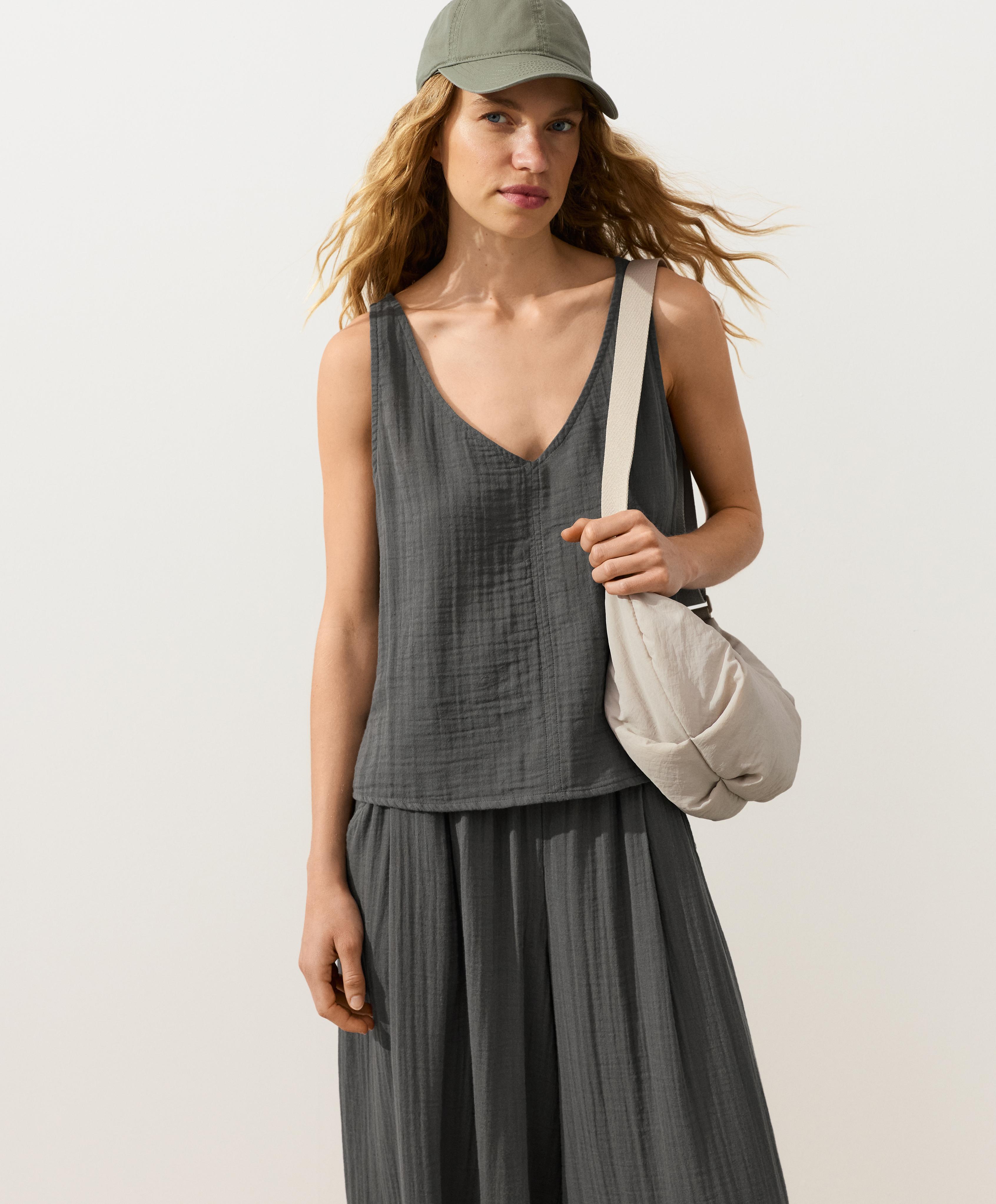 100% cotton gauze V-neck strappy top — ASPHALT