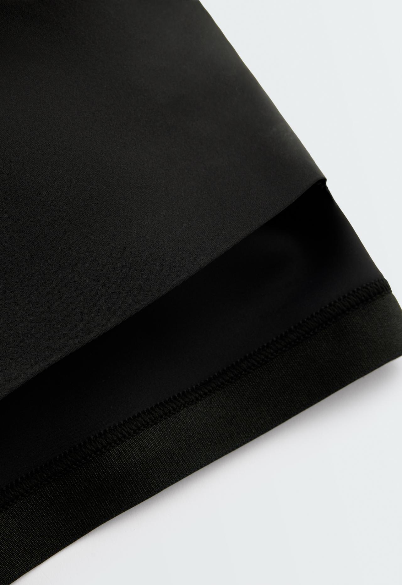 Compressive blocks tank top — BLACK