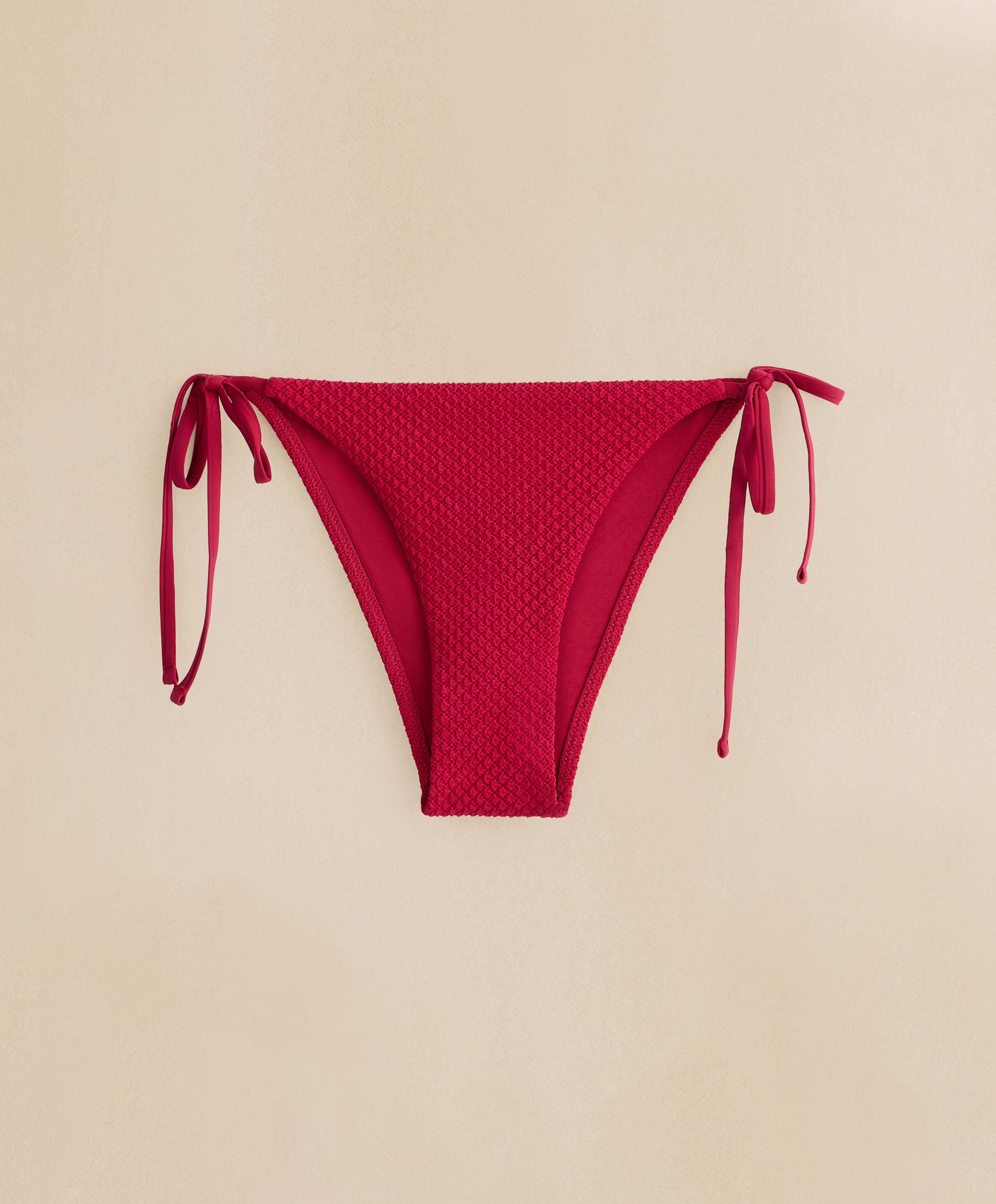 Medium-coverage waffle bikini briefs with ties