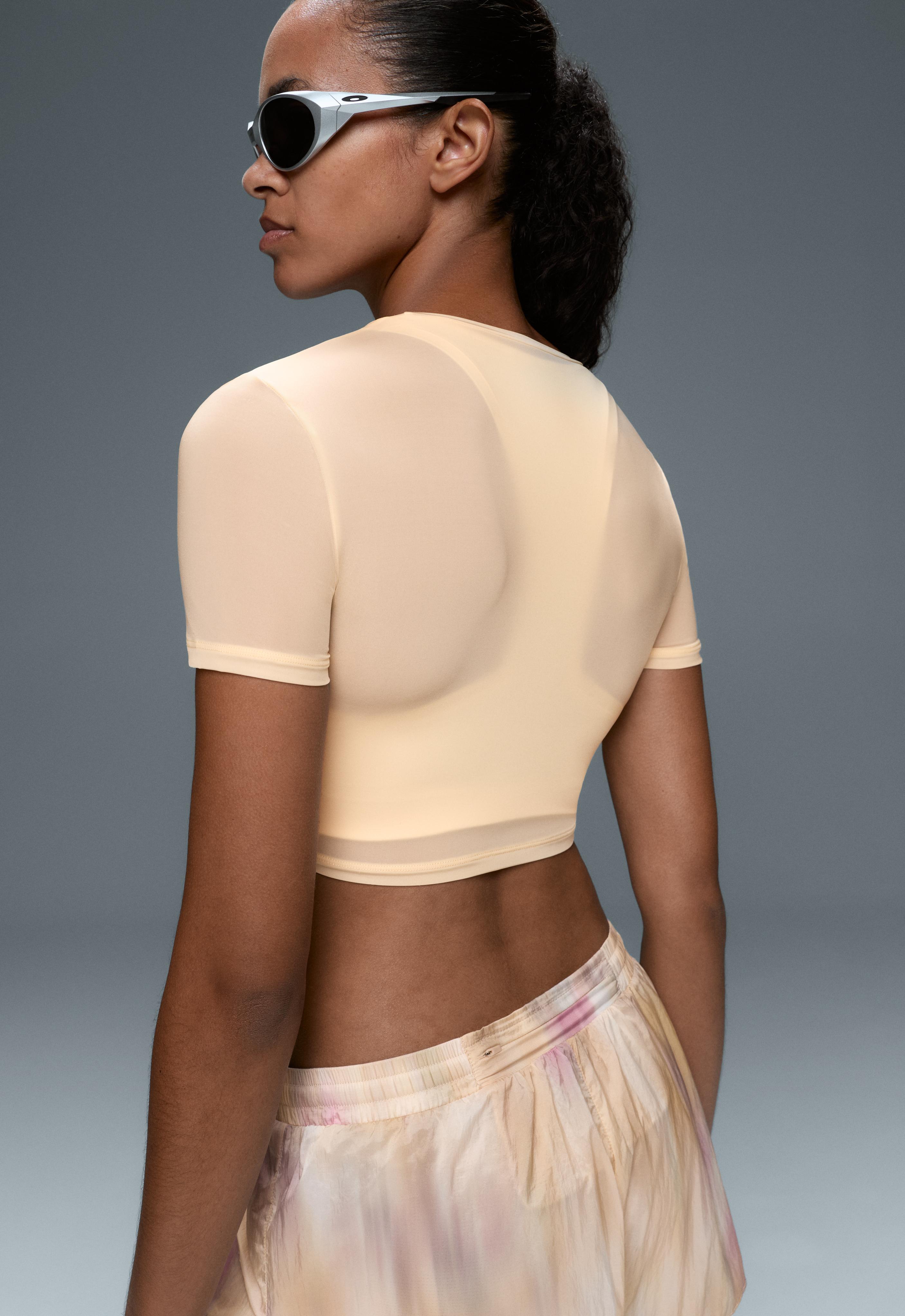 Short-sleeved sheer tank top — VANILLA