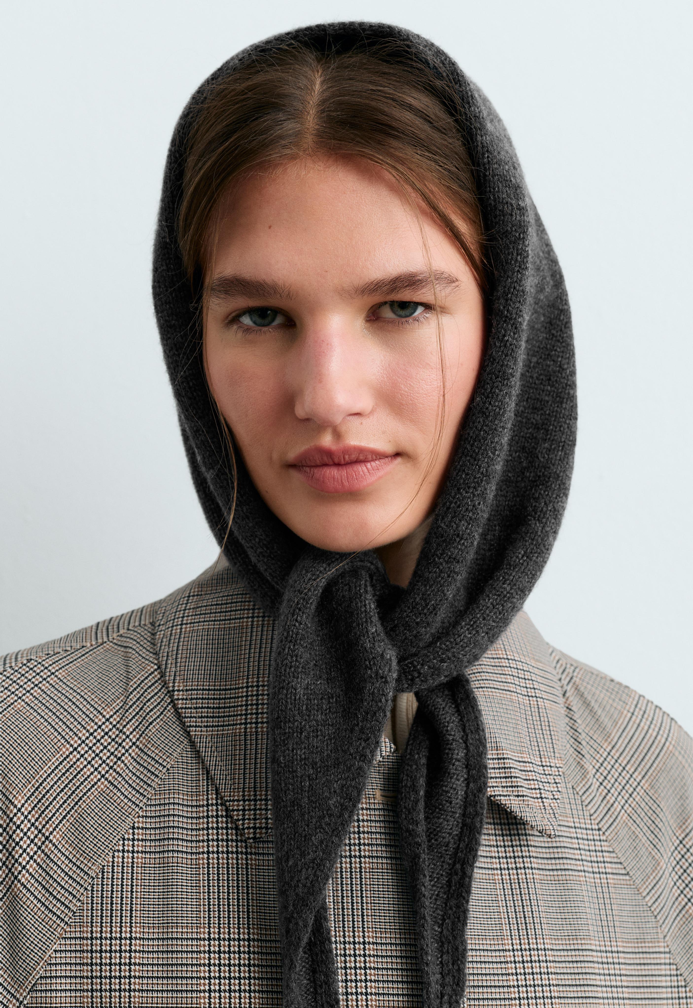 Gebreide bandana 90% wol 10% kasjmier
