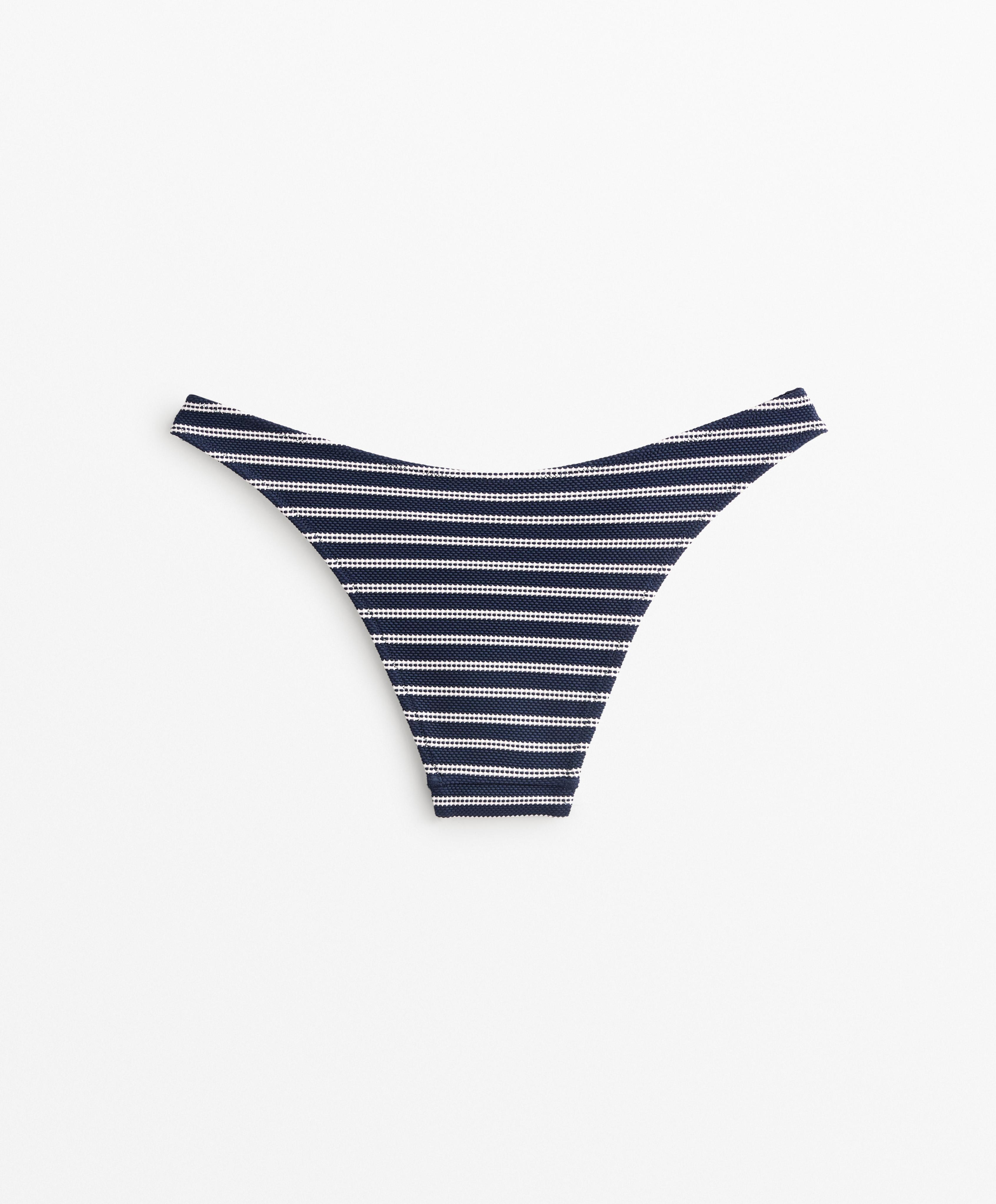 Striped U-cut medium-coverage bikini briefs