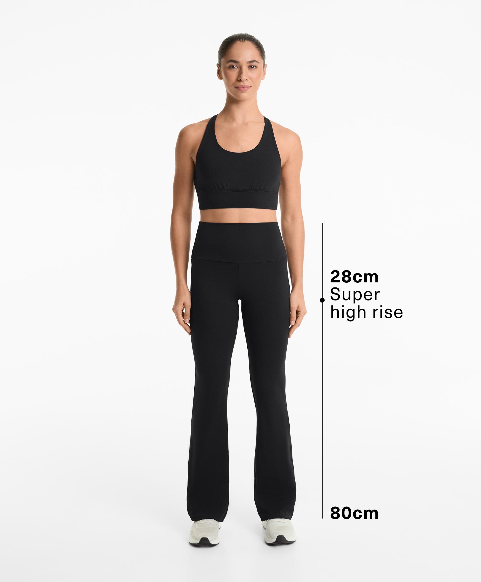 Black super-high-rise Comfortlux flare total look