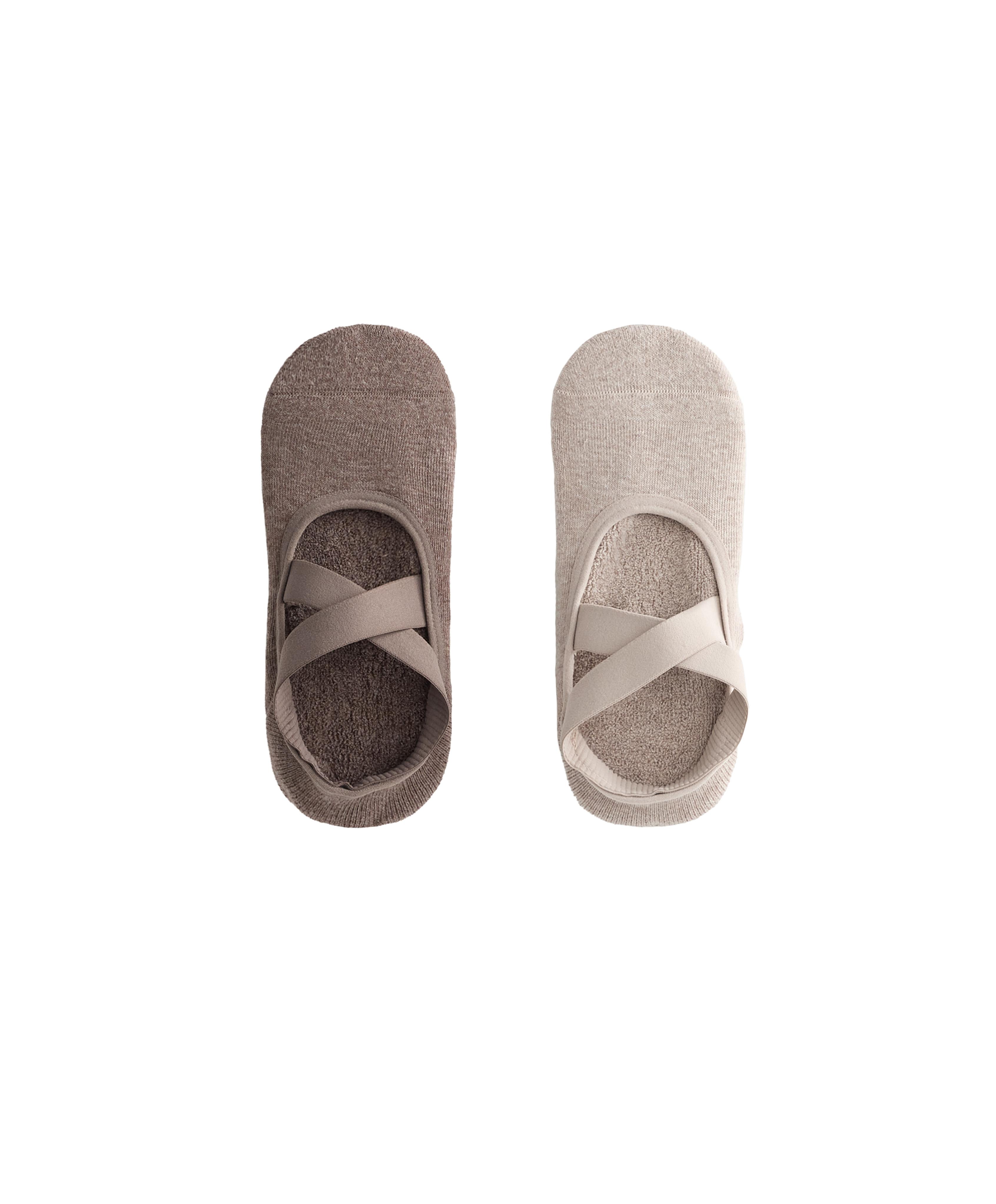 2 pairs of padded cotton blend yoga and Pilates socks with crossover straps — PALE TAN