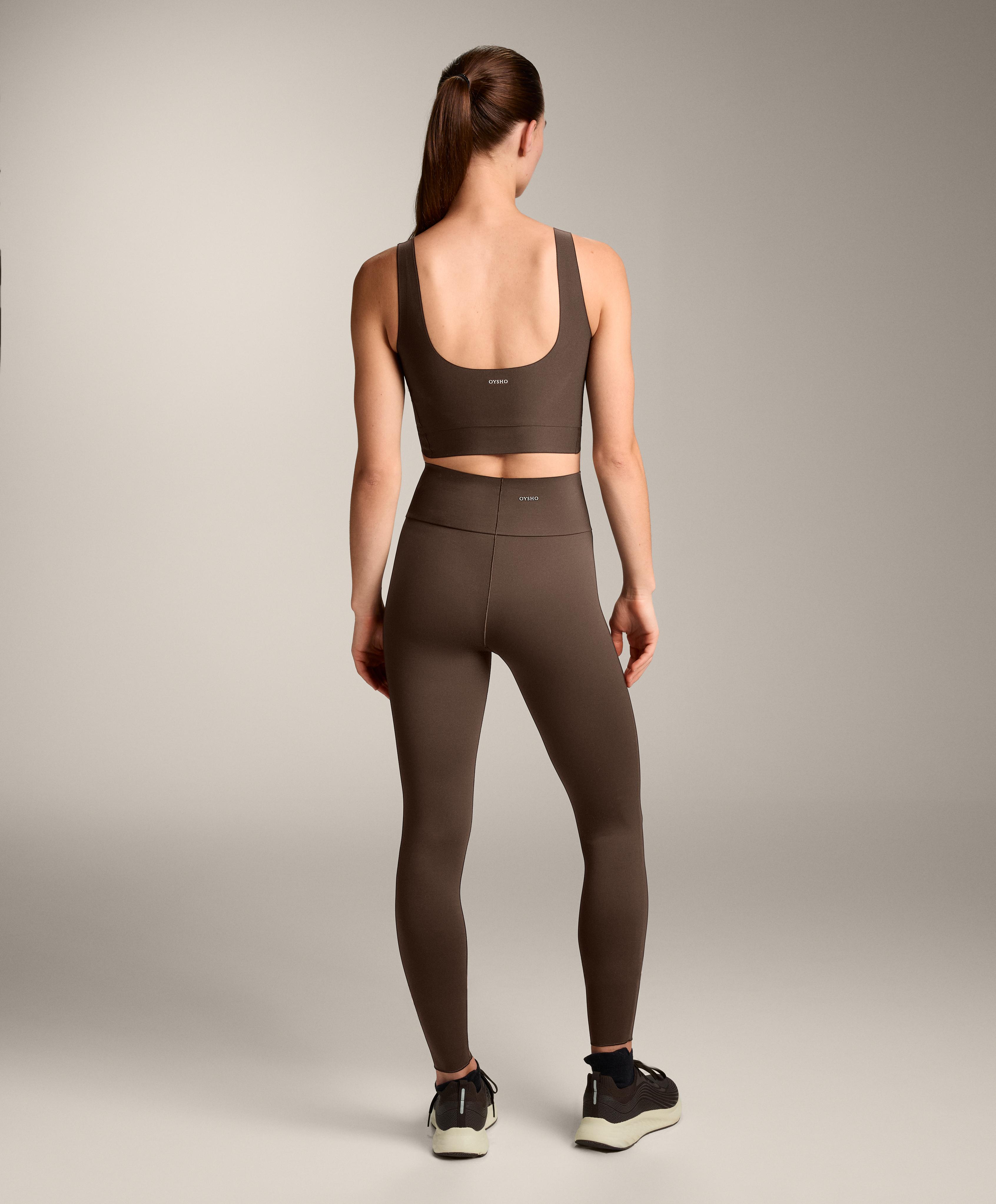 Brassière de sport Perfect-adapt à maintien moyen et bonnets Brassière de sport Perfect-adapt à maintien moyen et bonnets