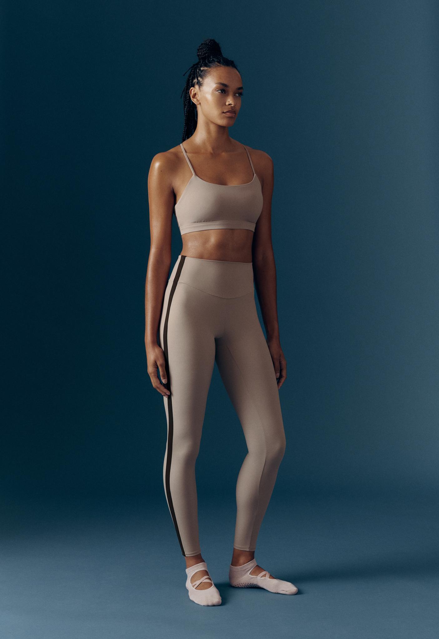 Comfortlux high-rise ankle-length leggings with contrast detail — LIGHT STONE