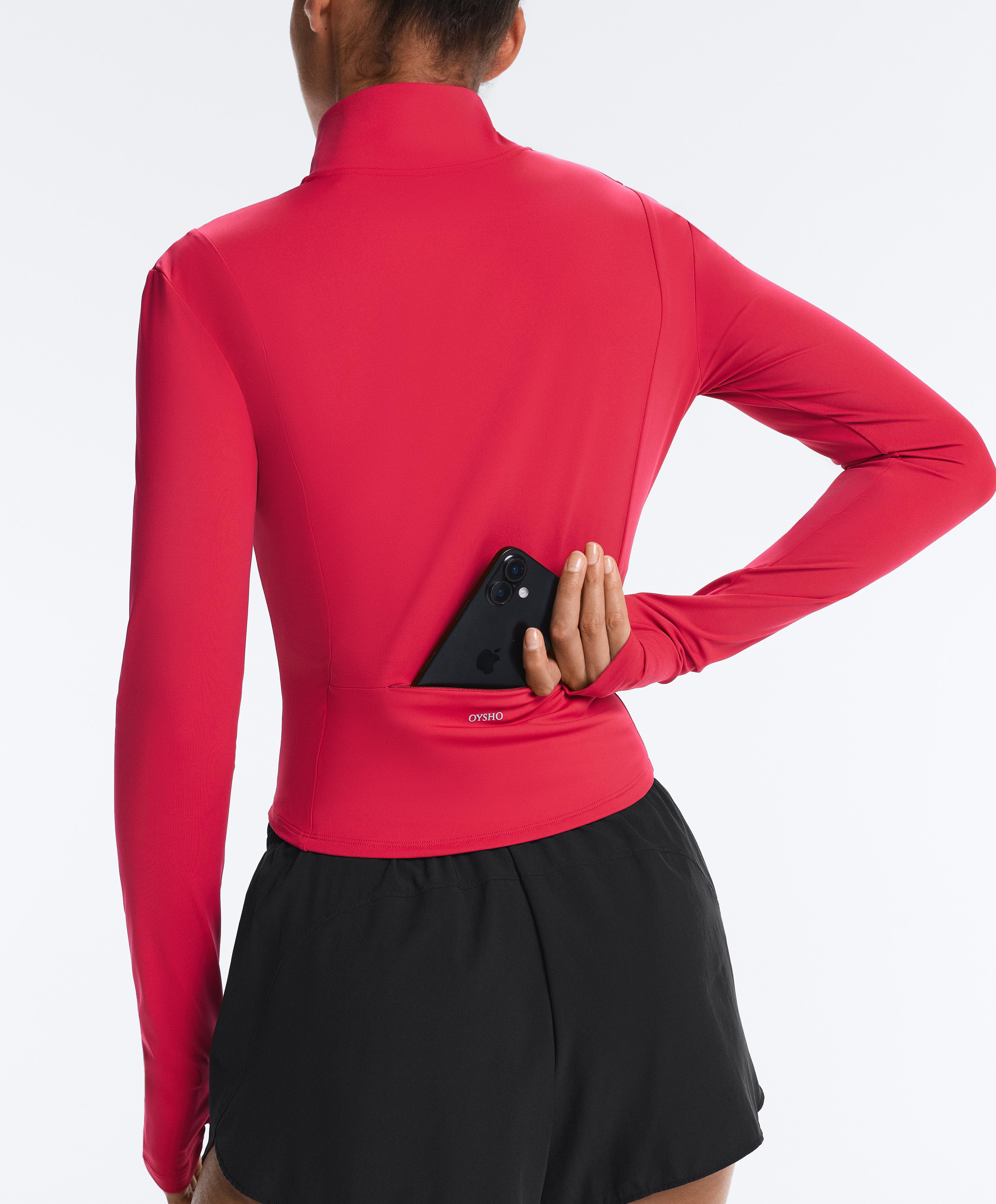Short Light Touch technical jacket — RED